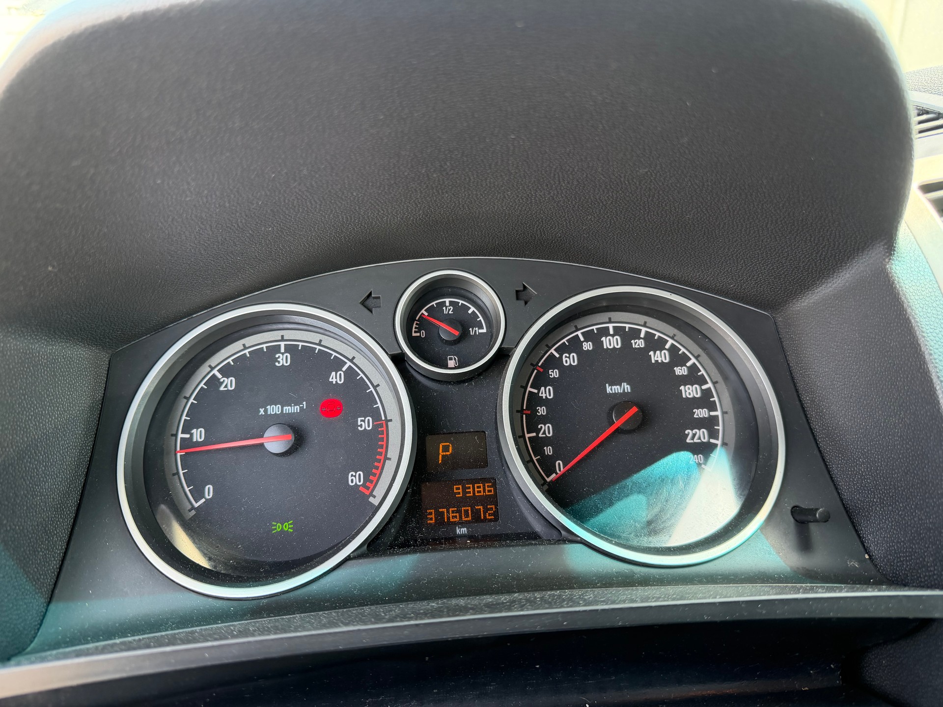 OPEL Zafira 1.9 CDTI Cosmo Automatic-image-10