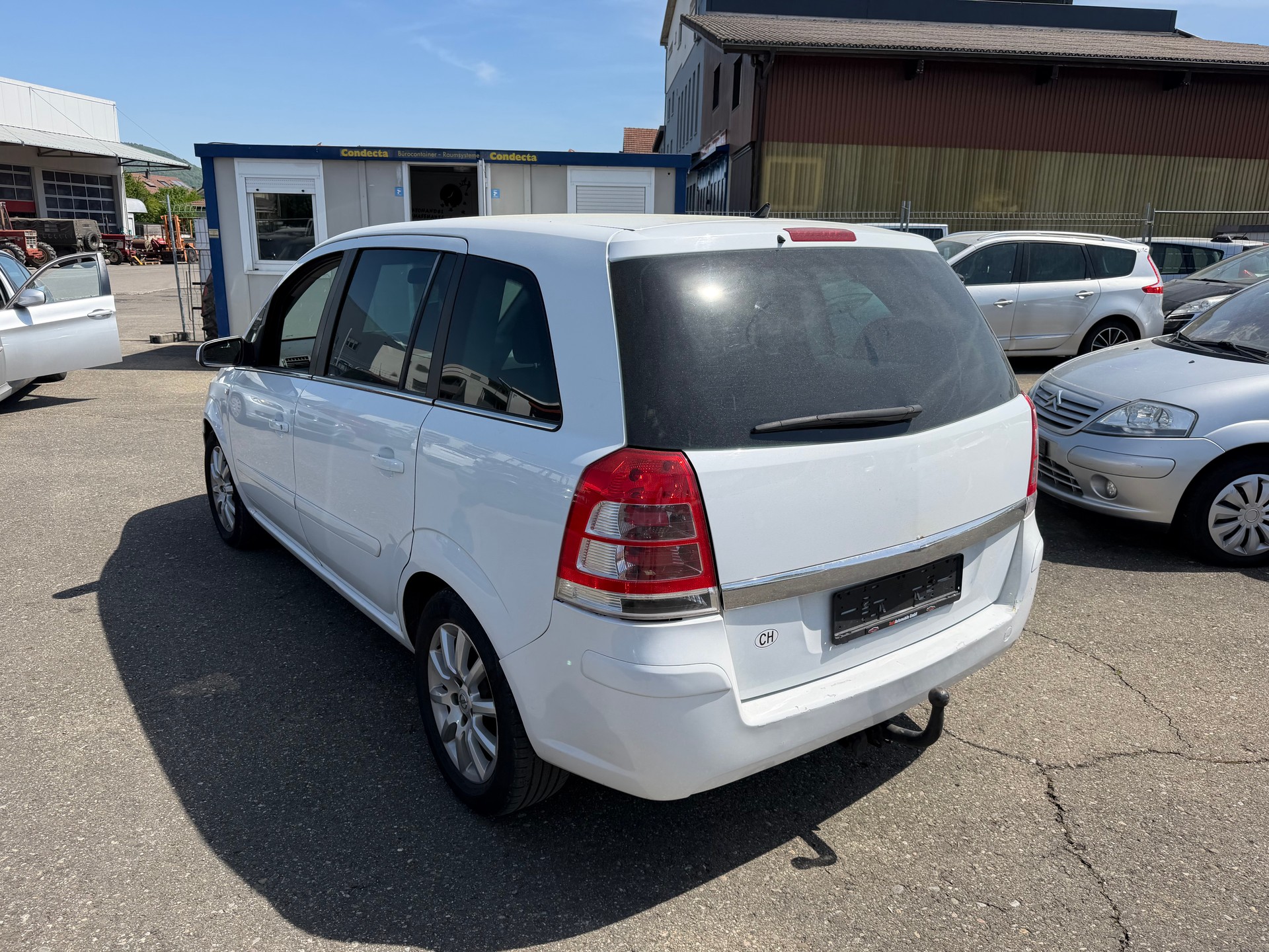 OPEL Zafira 1.9 CDTI Cosmo Automatic-image-5