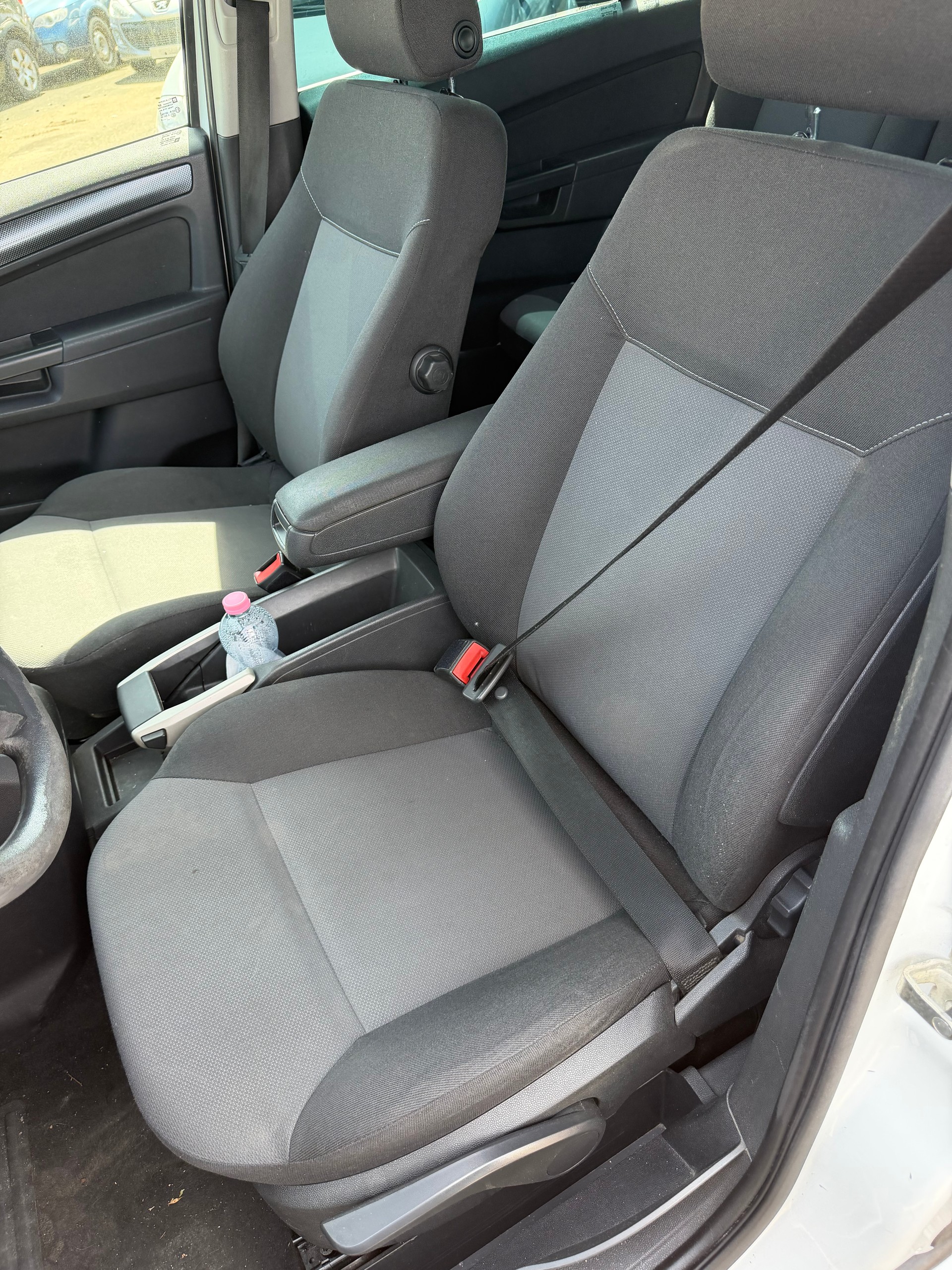 OPEL Zafira 1.9 CDTI Cosmo Automatic-image-7