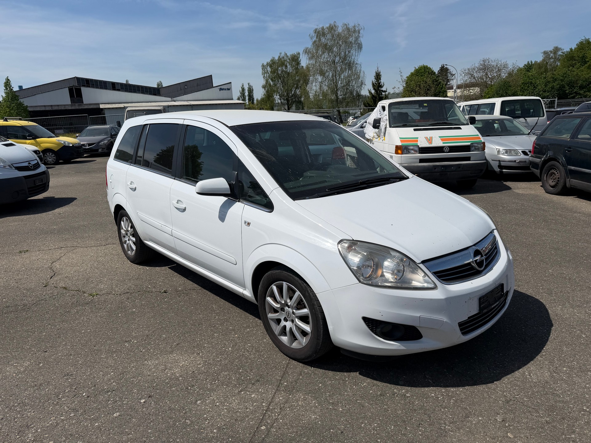 OPEL Zafira 1.9 CDTI Cosmo Automatic-image-2