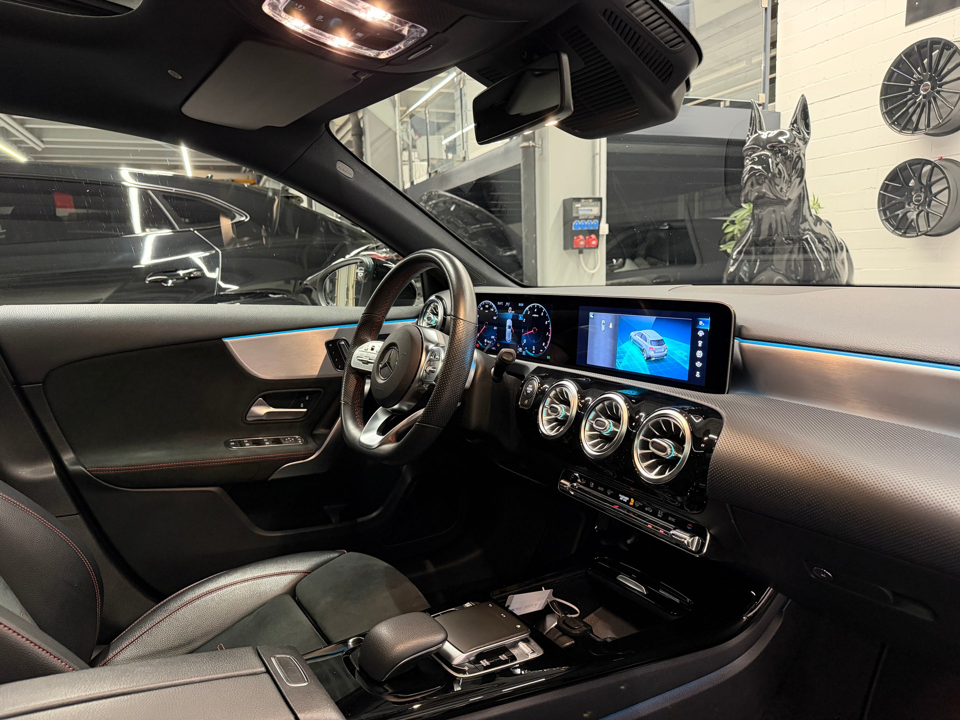 MERCEDES-BENZ A 250 AMG Line 4m *CH-Auto*Top Ausstattung*360°Kamera*Head-up*lückenlose Servicehistorie*-image-15