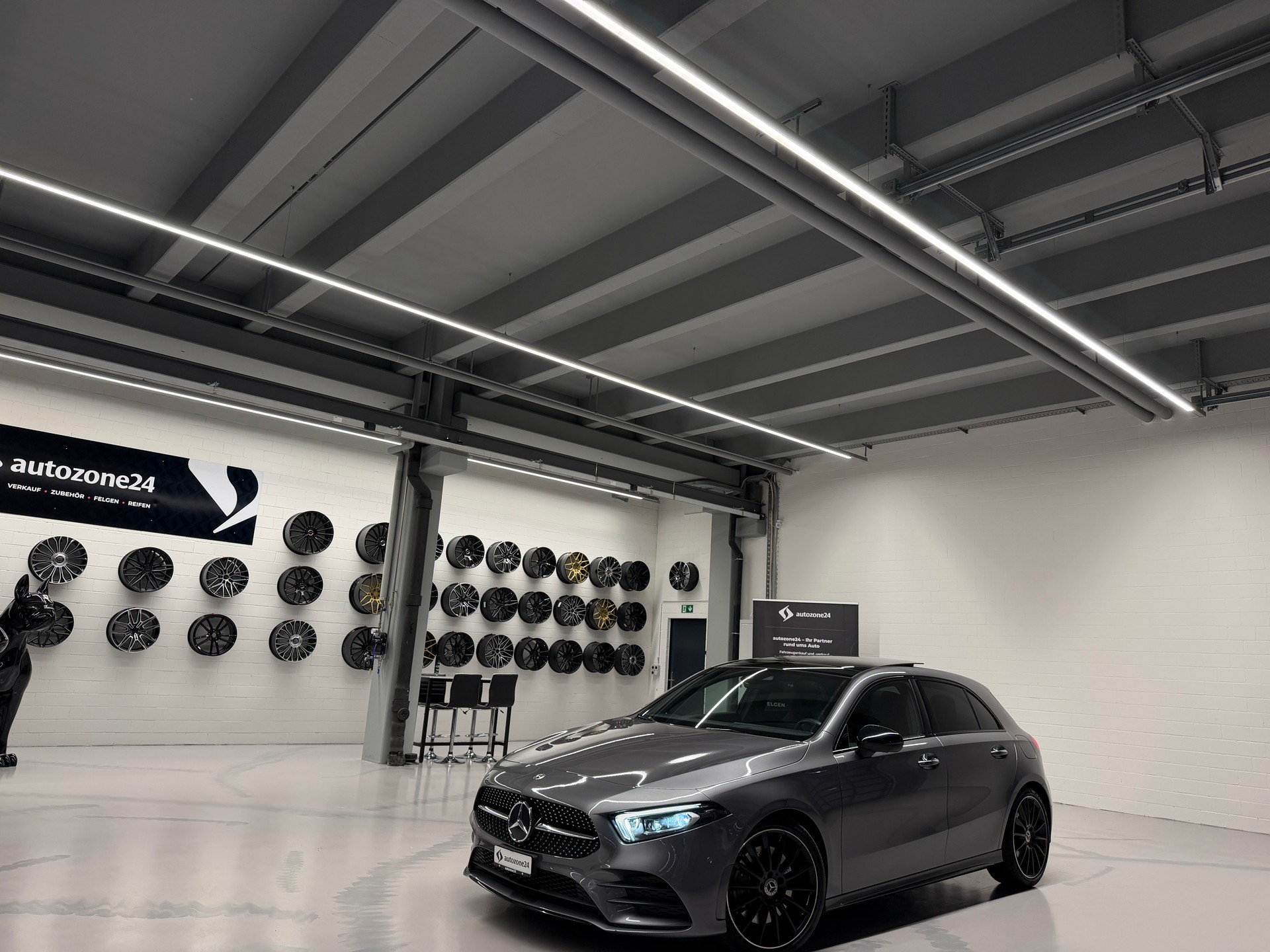 MERCEDES-BENZ A 250 AMG Line 4m *CH-Auto*Top Ausstattung*360°Kamera*Head-up*lückenlose Servicehistorie*-image-28