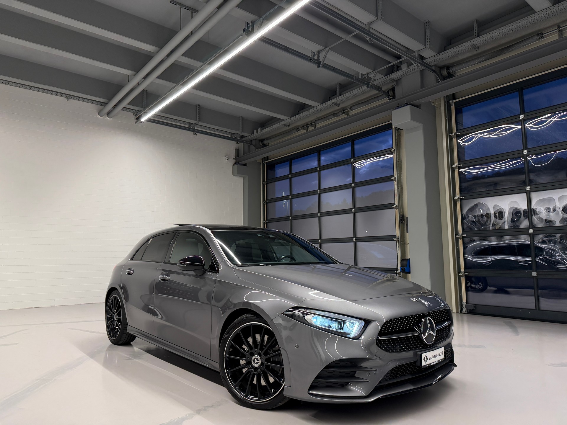 MERCEDES-BENZ A 250 AMG Line 4m *CH-Auto*Top Ausstattung*360°Kamera*Head-up*lückenlose Servicehistorie*-showroom-element-2