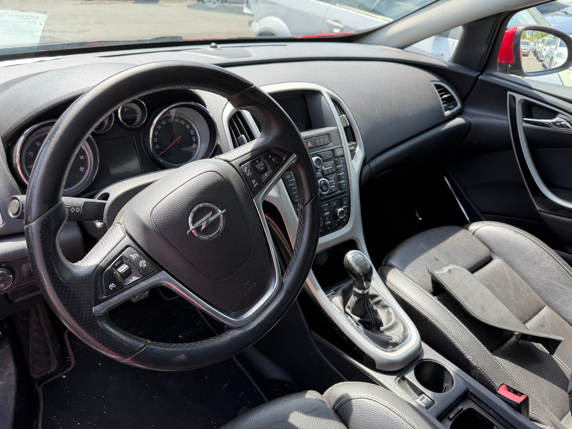 OPEL Astra GTC 1.6i 16V Sport-image-10