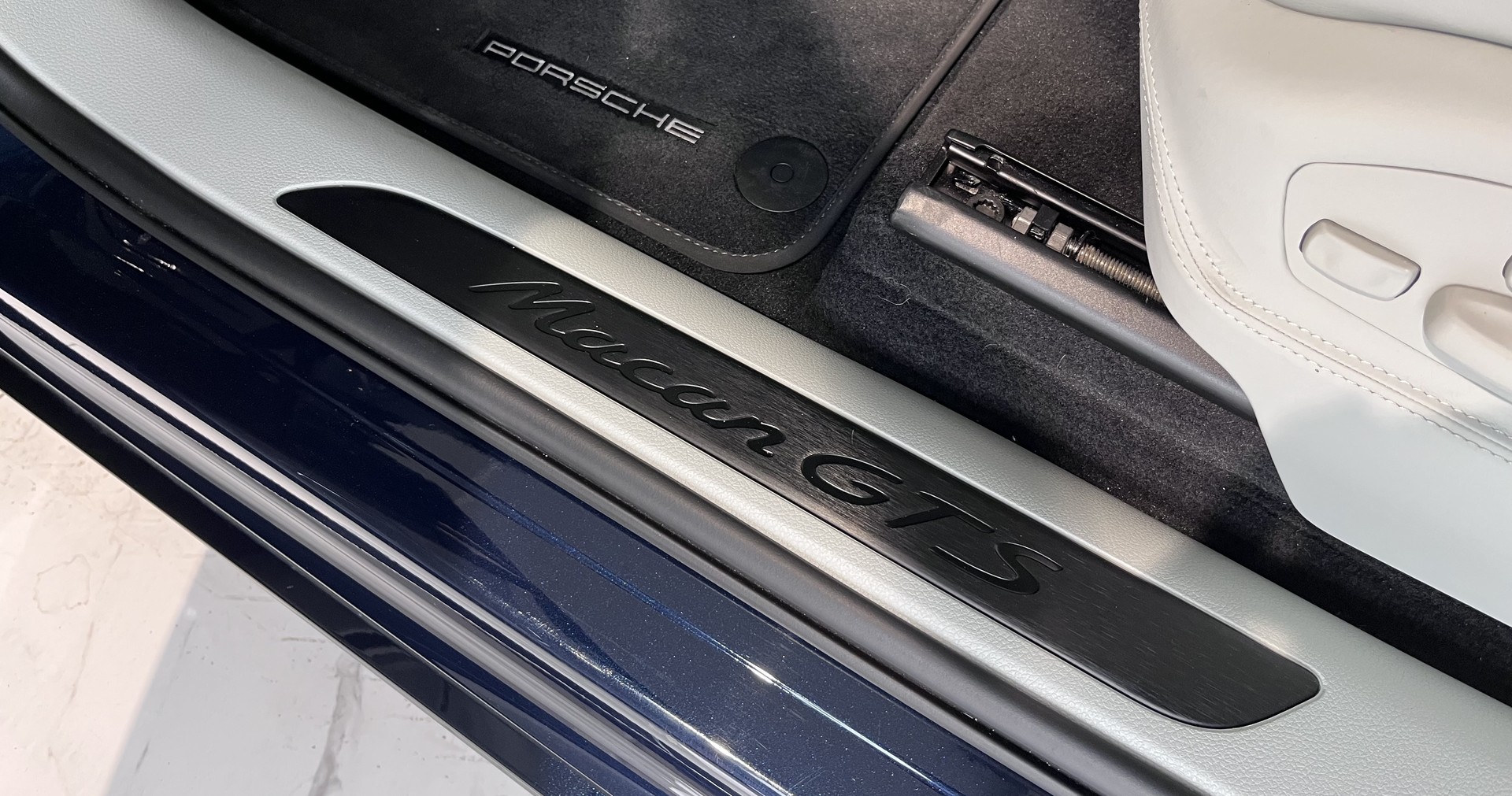 PORSCHE Macan GTS PDK-image-7