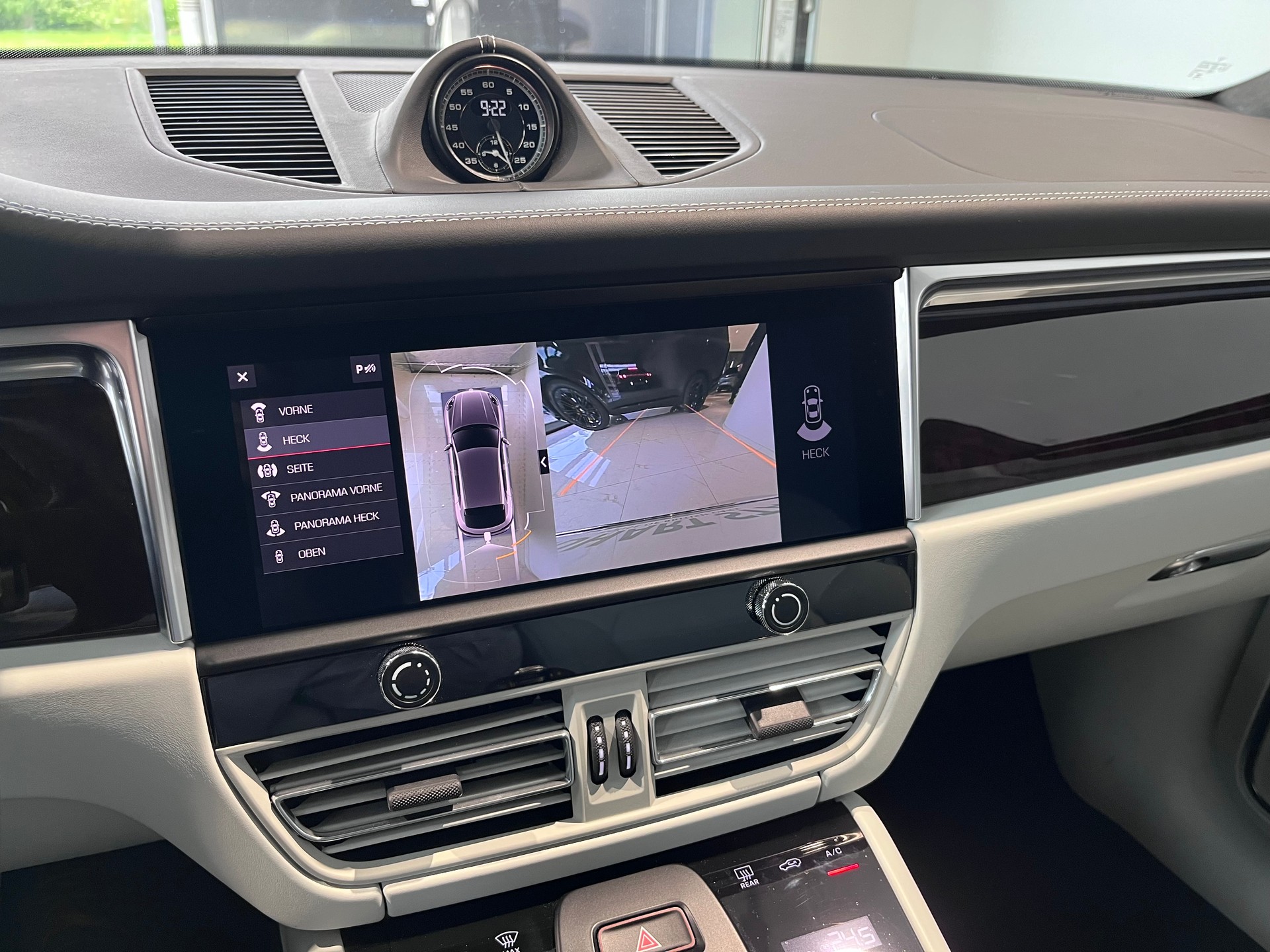 PORSCHE Macan GTS PDK-image-13