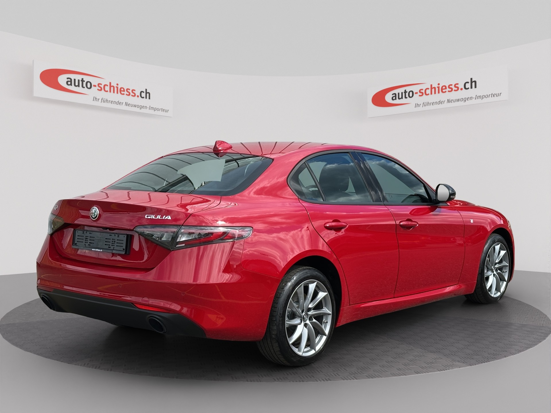ALFA ROMEO Giulia 2.0 Ti Q4 AT8-image-4