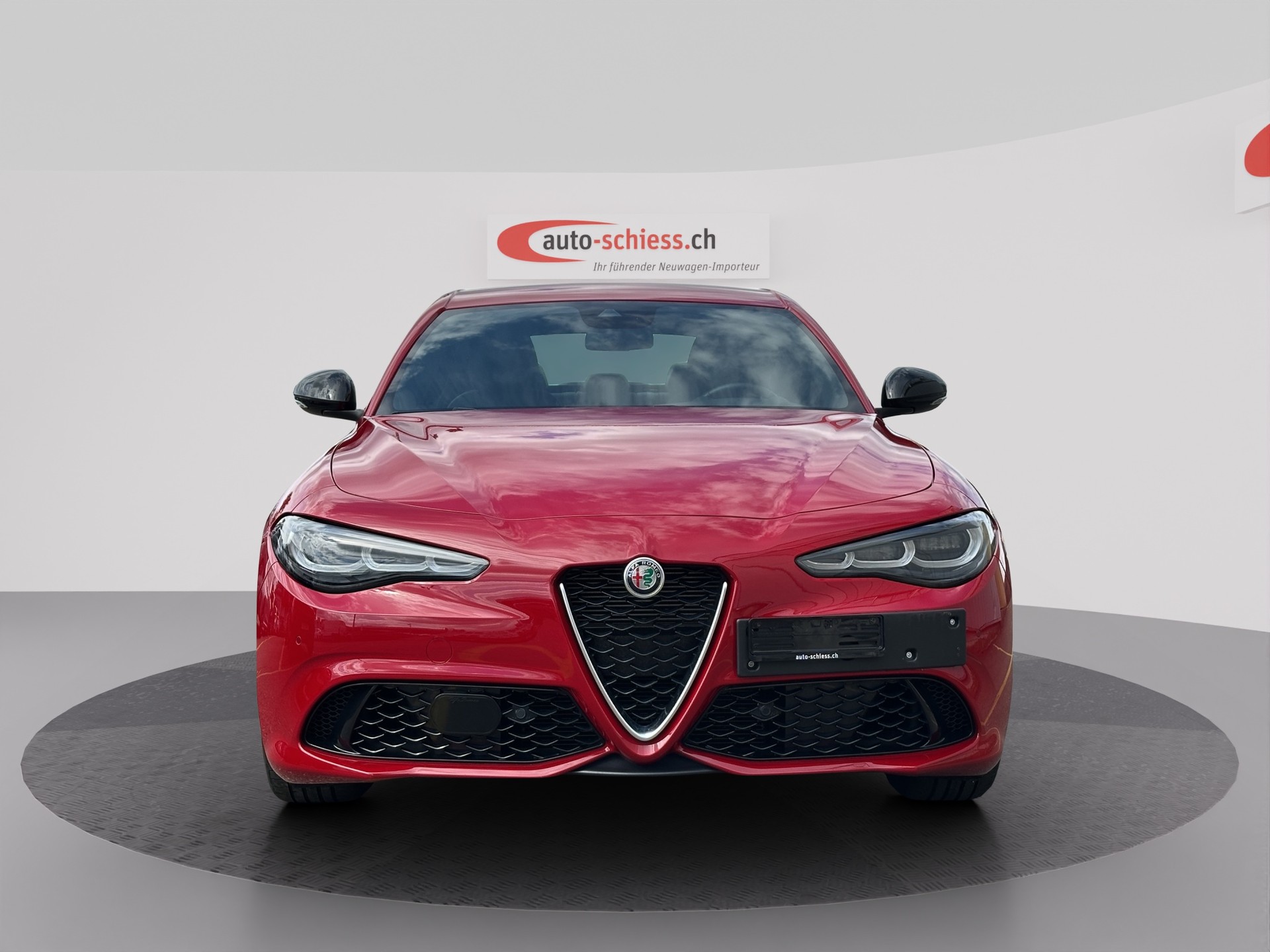 ALFA ROMEO Giulia 2.0 Ti Q4 AT8-image-1