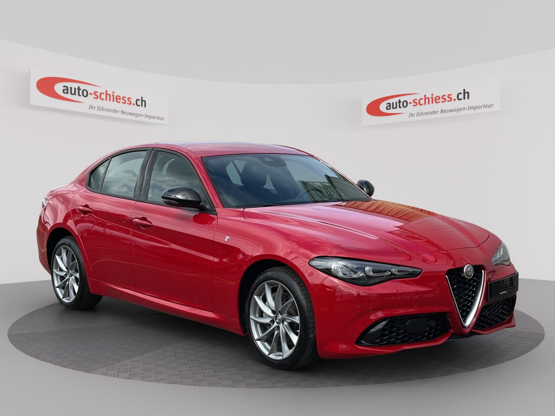 ALFA ROMEO Giulia 2.0 Ti Q4 AT8-image-0