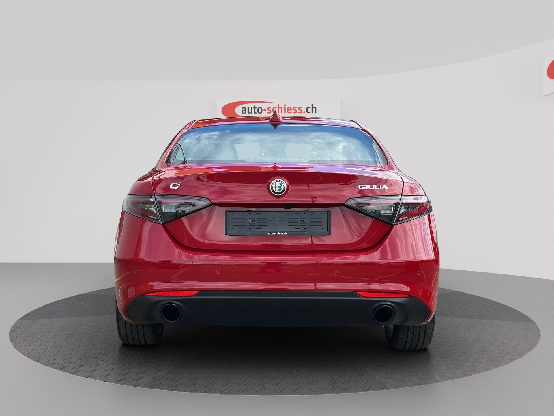 ALFA ROMEO Giulia 2.0 Ti Q4 AT8-image-3