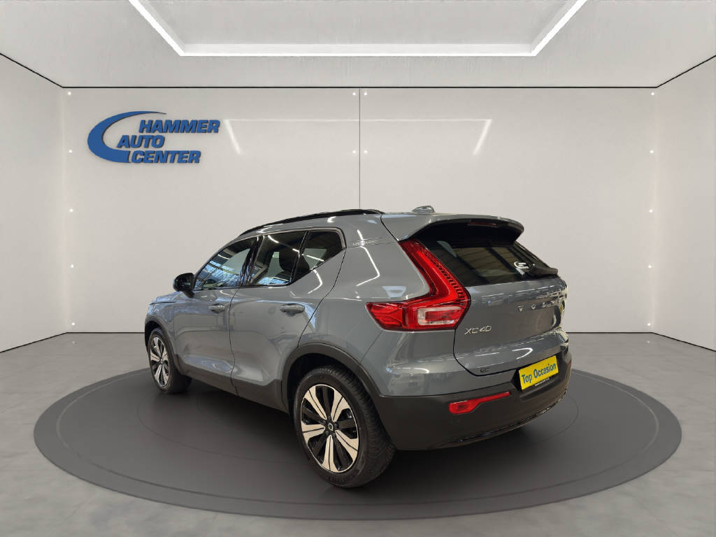 VOLVO XC40 1.5 T5 PiH Ultimate Dark-image-8
