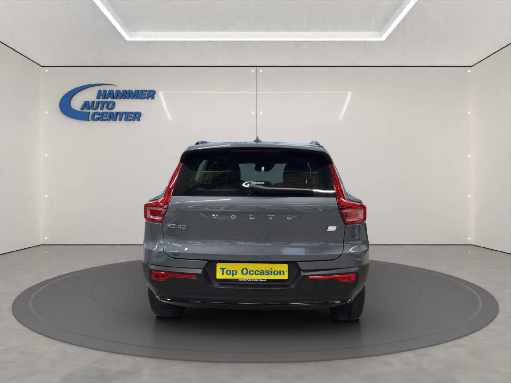 VOLVO XC40 1.5 T5 PiH Ultimate Dark-image-2