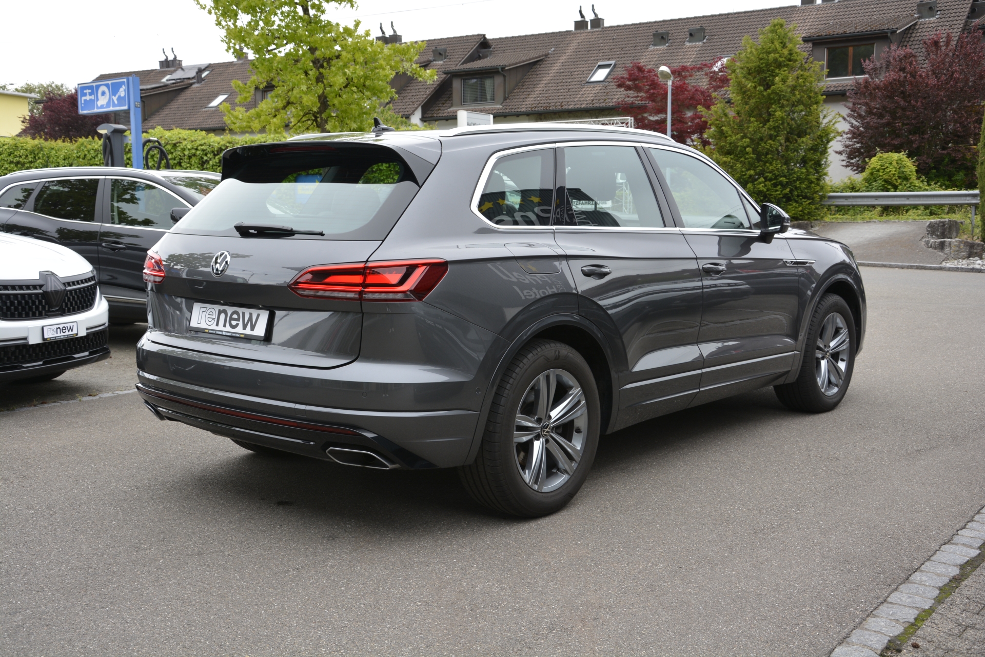 VW Touareg-image-5