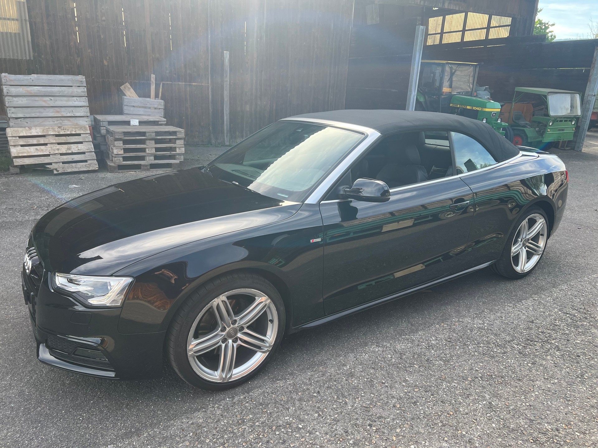 AUDI A5 Cabriolet 2.0 TFSI quattro S-tronic-image-11