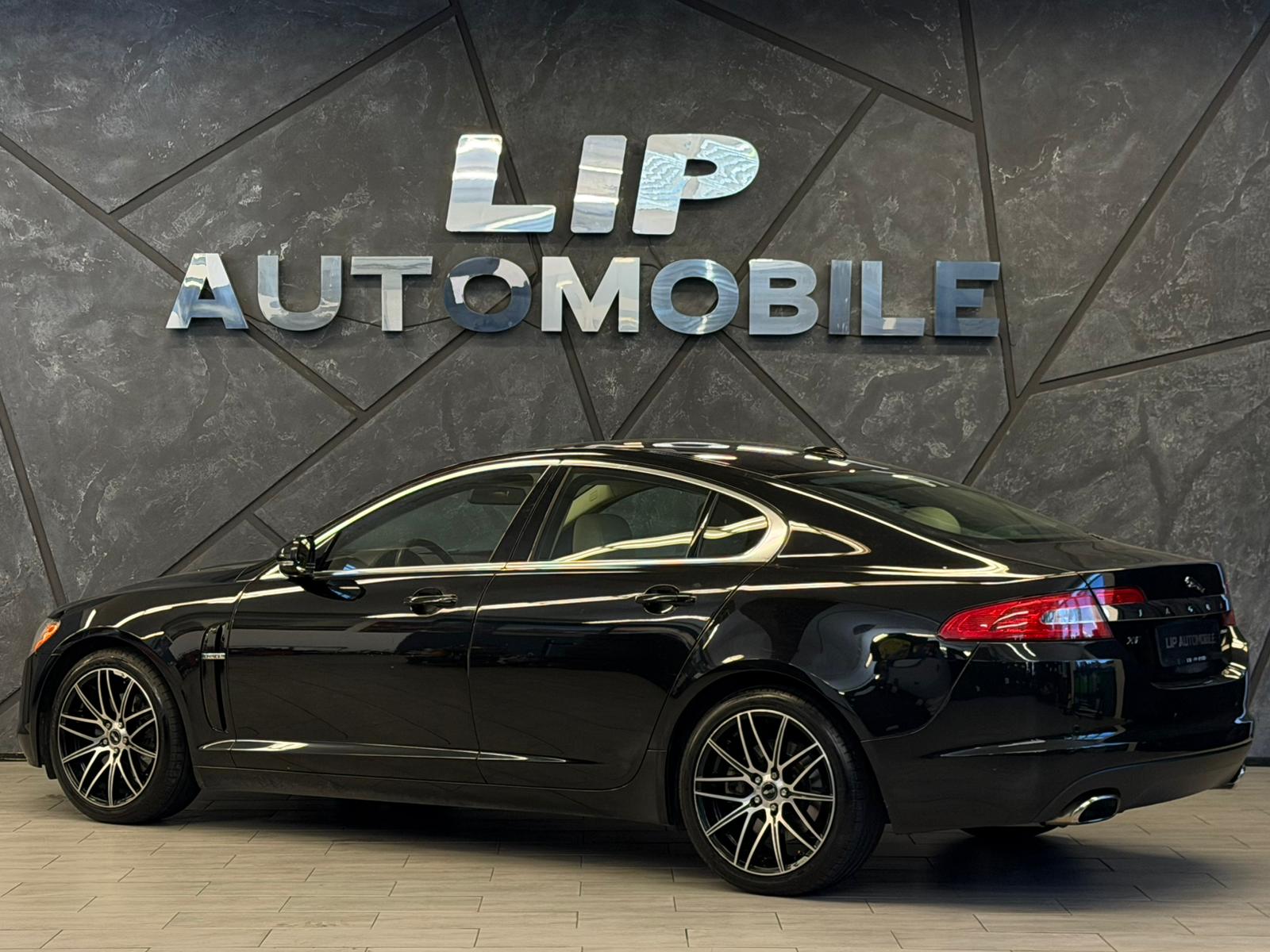 JAGUAR XF 3.0 V6 Luxury-image-7
