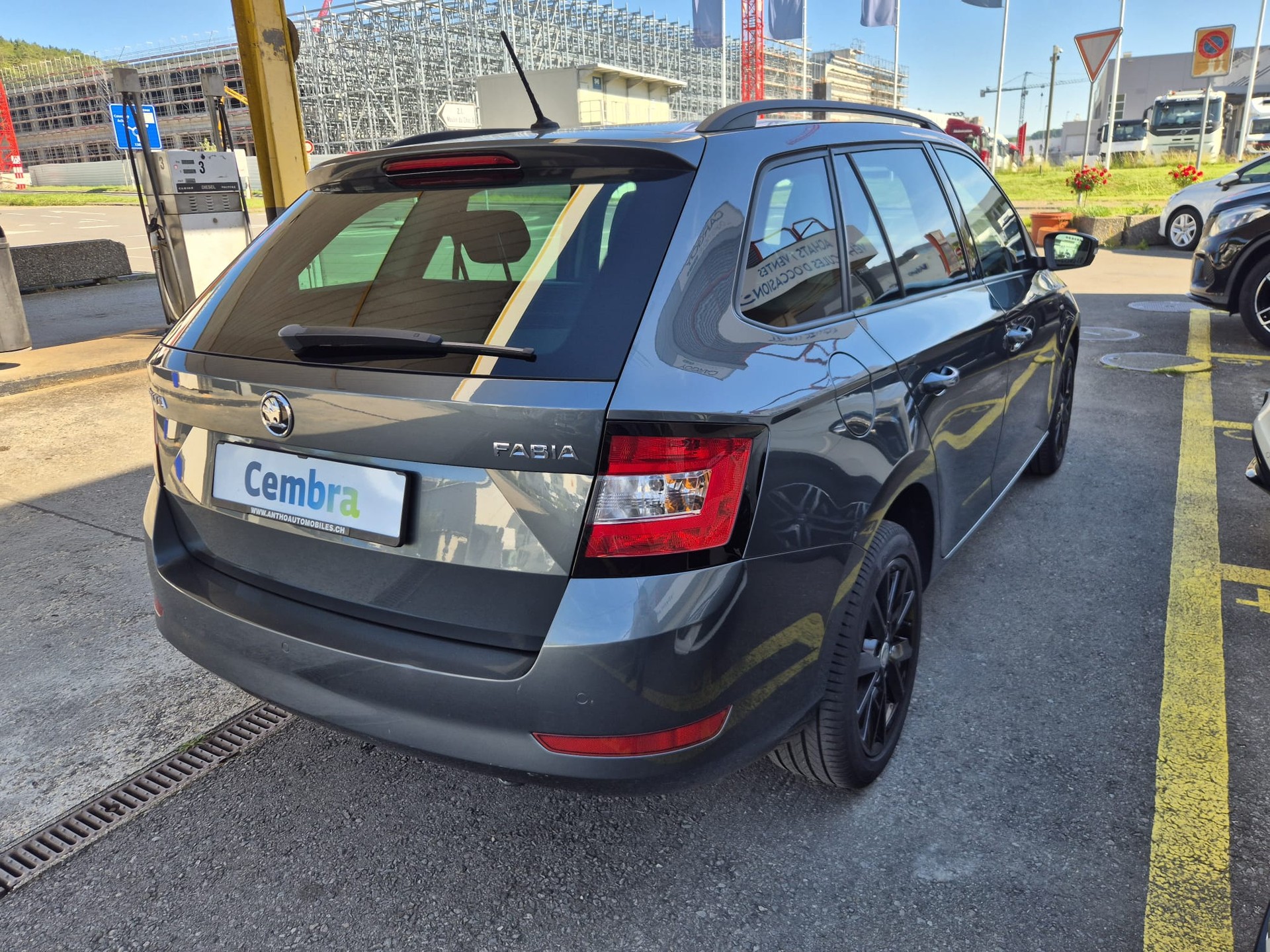 SKODA Fabia Combi 1.0 TSI Clever DSG-image-5