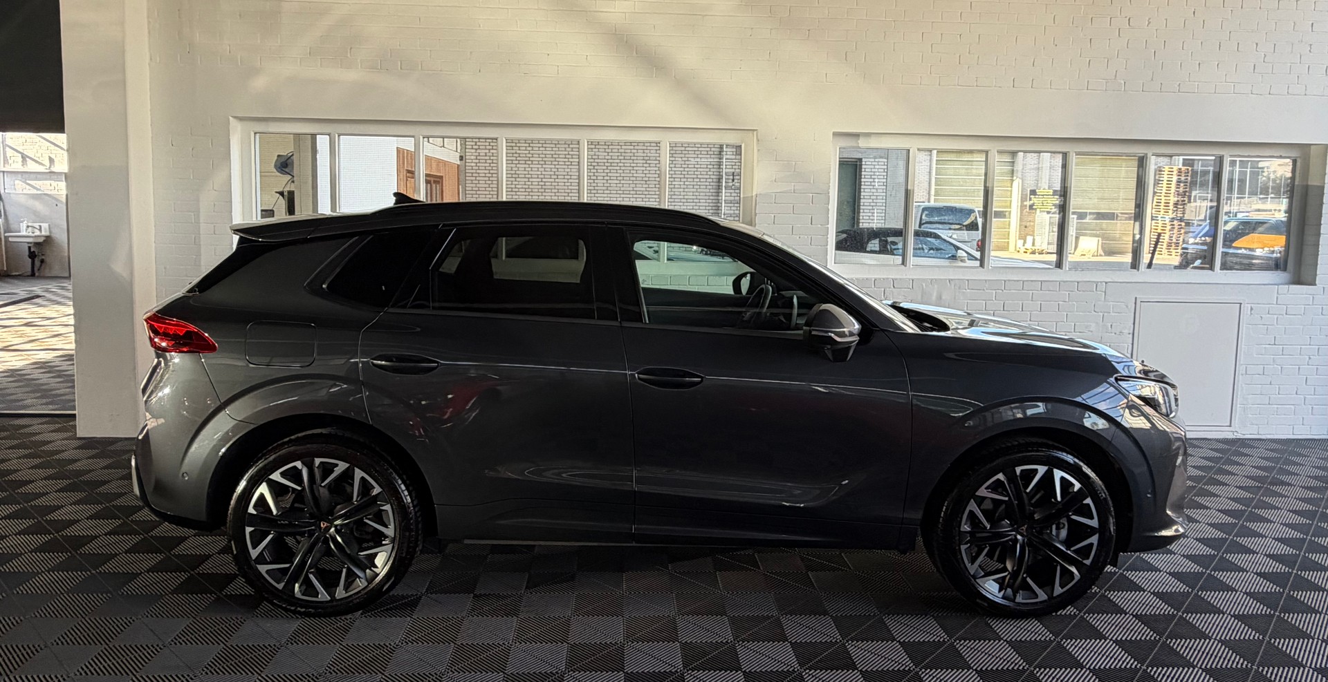 CUPRA Terramar 2.0 TSI 204 PS 4X4 DSG 4Drive Business Edition (CH) PACK EVO LITE-showroom-element-1