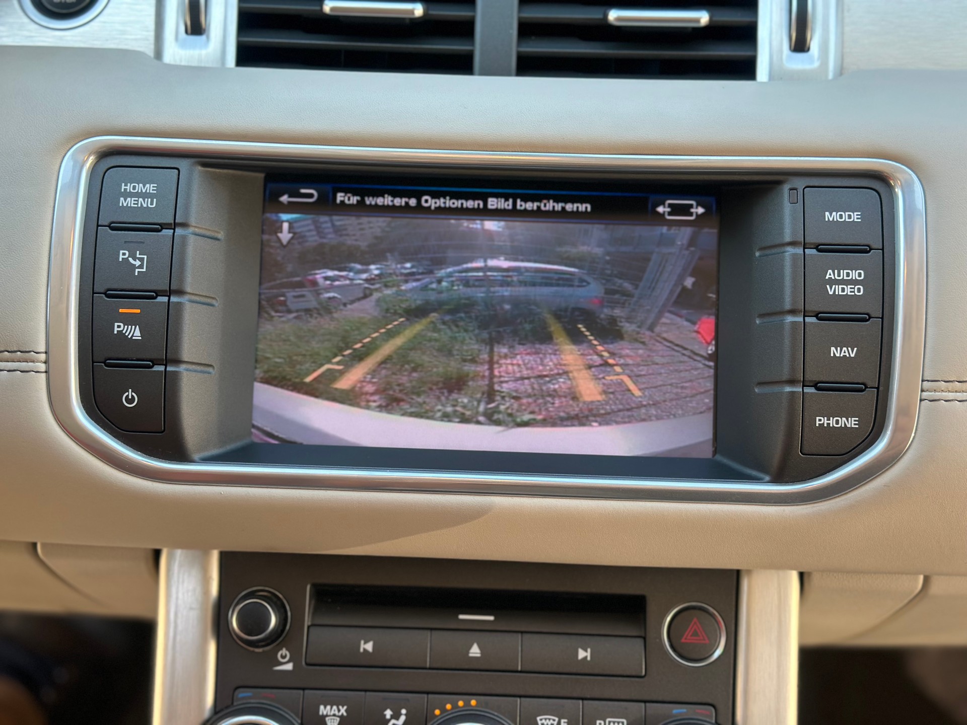 LAND ROVER Range Rover Evoque 2.0 Si4 Prestige AT6-image-14