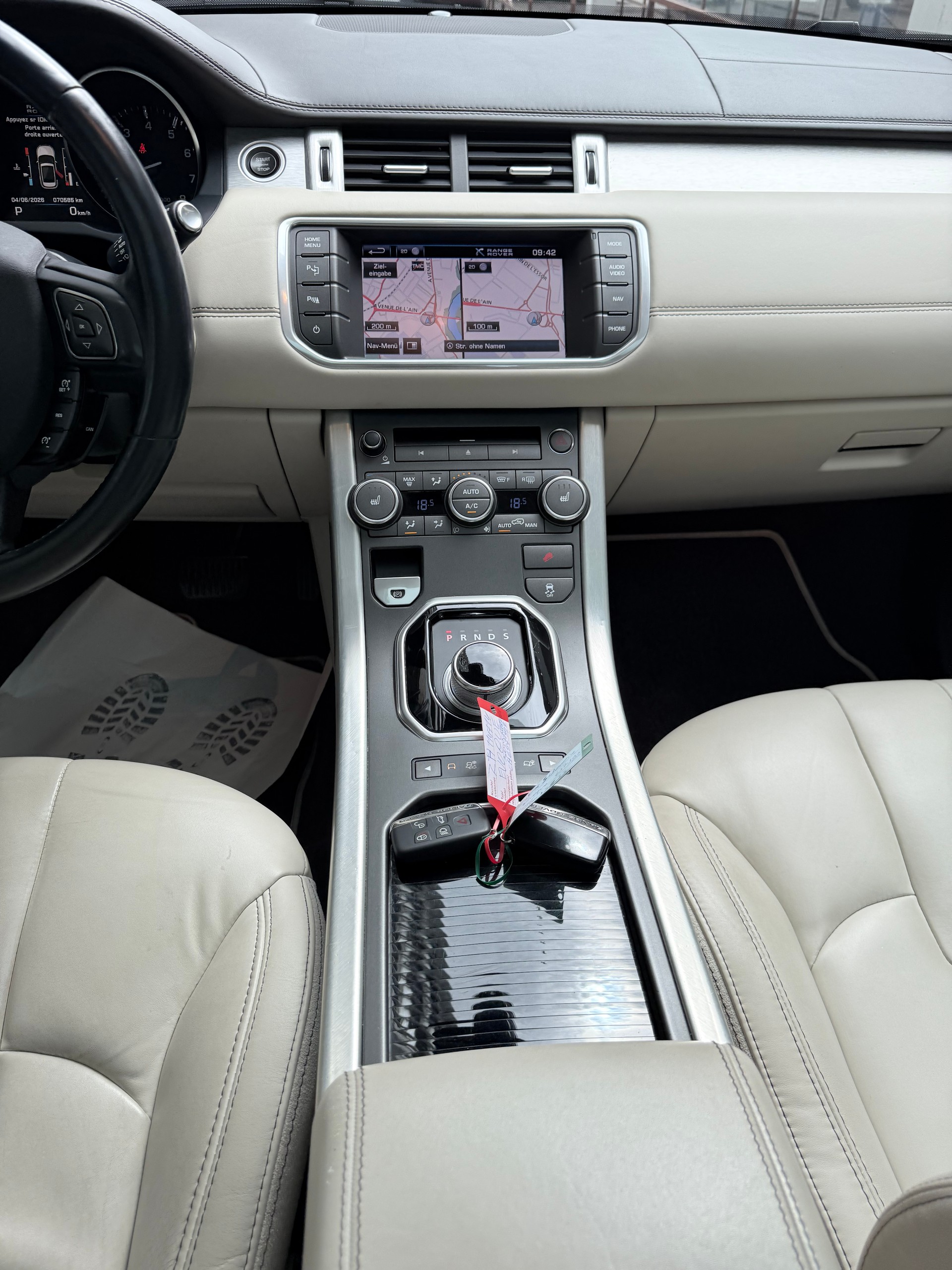 LAND ROVER Range Rover Evoque 2.0 Si4 Prestige AT6-image-13