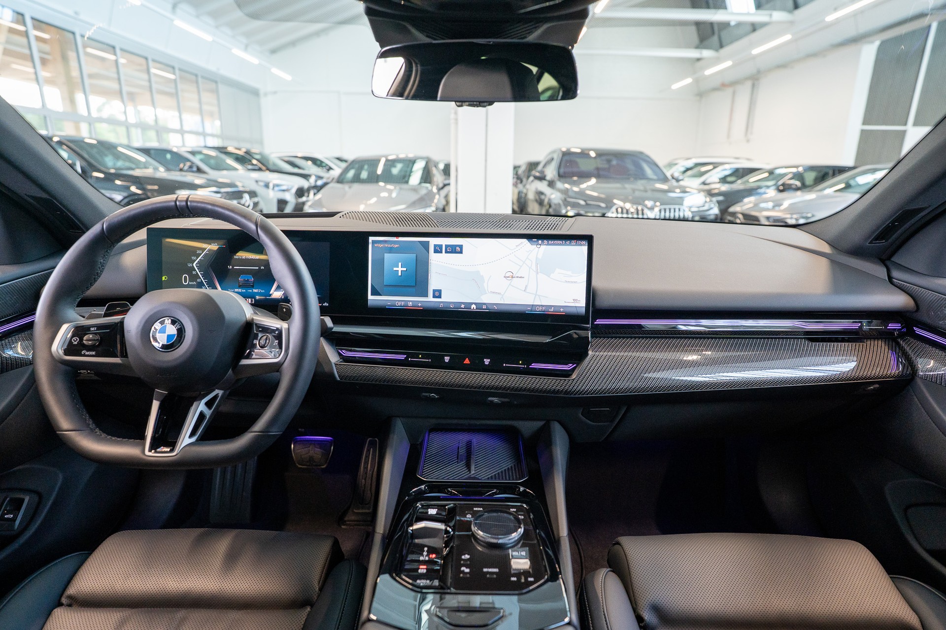 BMW 520i M Sport / 360°Kamera / HeadUp / Harman/Kardon /-image-16
