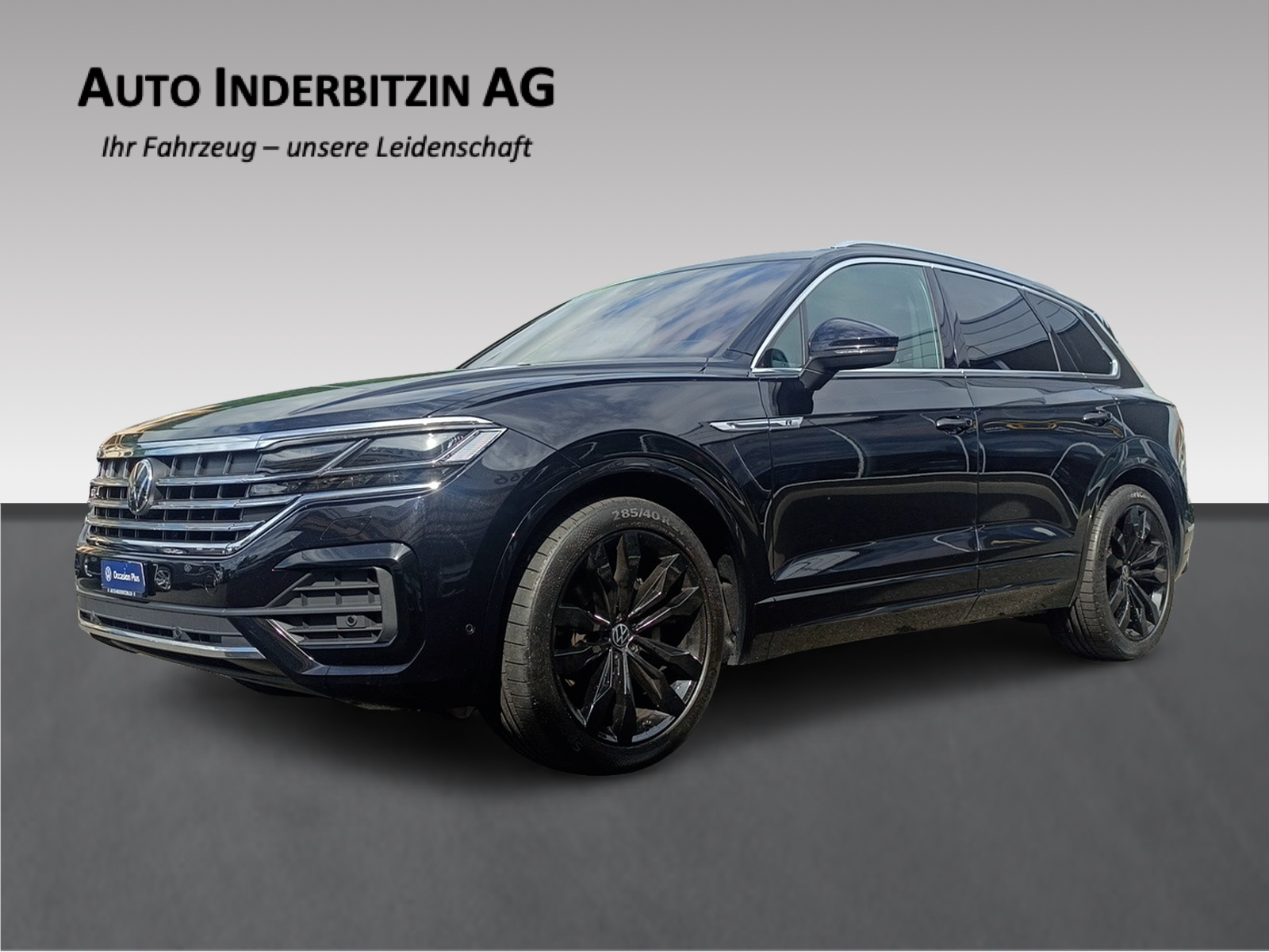 VW Touareg 3.0 TDI R Line Tiptronic-image-0