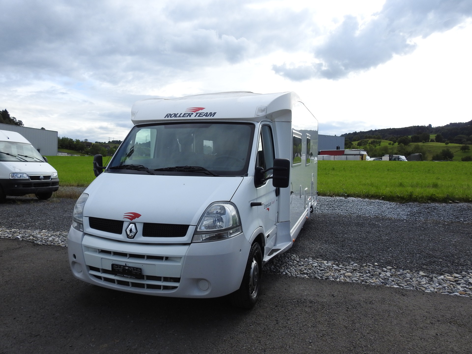RENAULT 18 DCI-image-0