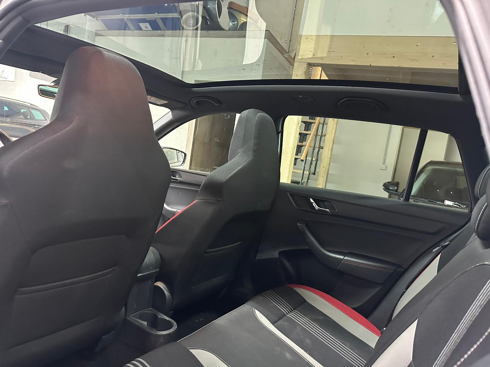 SKODA Rapid Spaceback 1.2 TSI Monte Carlo-image-8