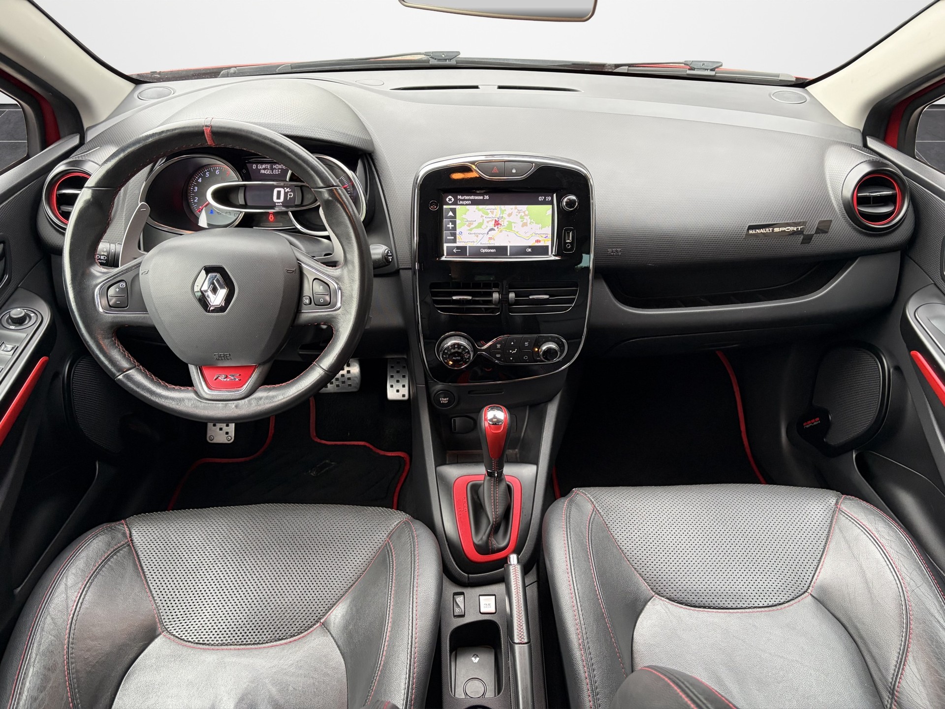 RENAULT Clio 1.6 T RS 200 EDC-image-10