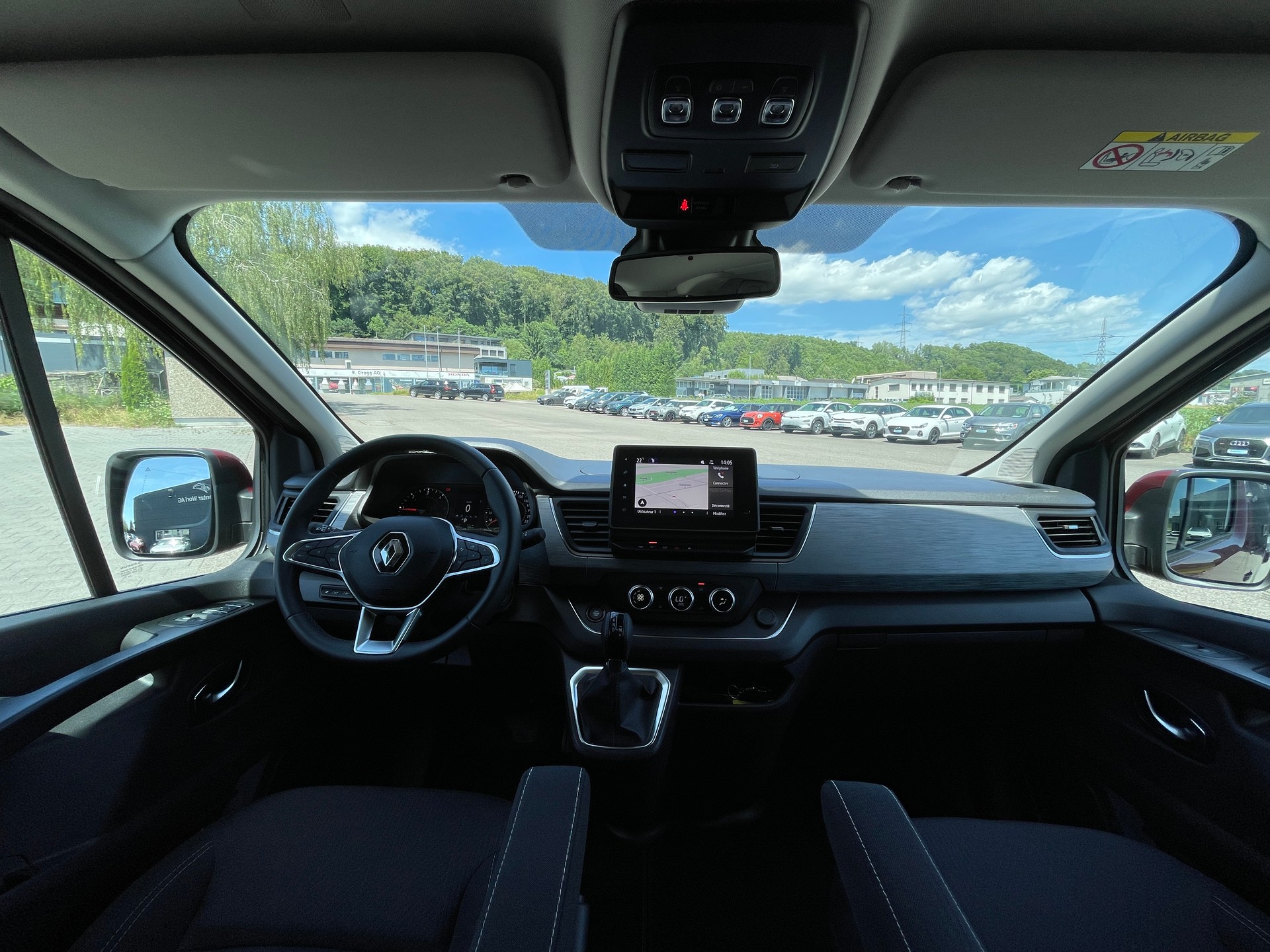 RENAULT Trafic Blue dCi 170 Spaceclass EDC-image-8