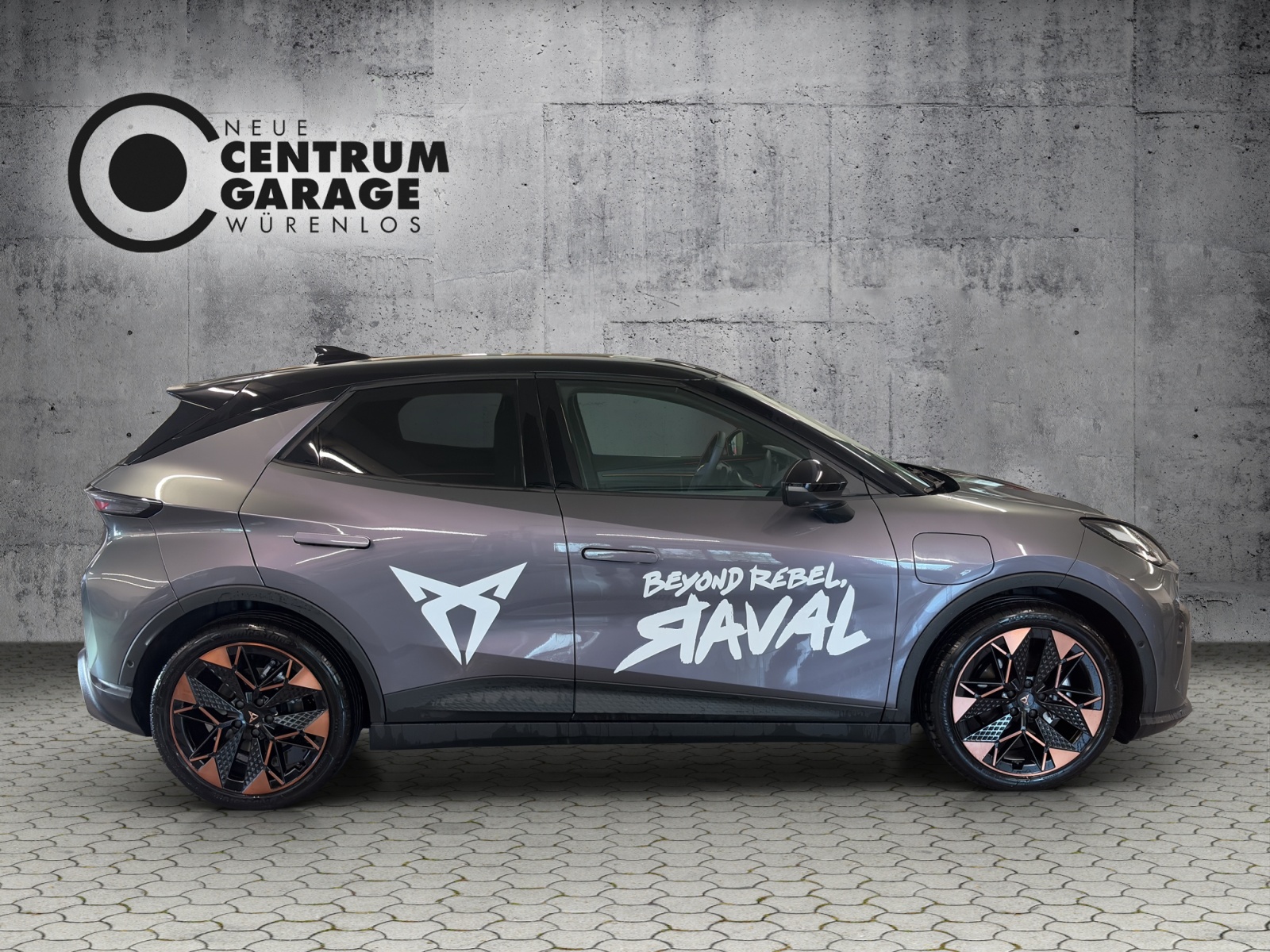 CUPRA Raval 52 kWh Dynamic+ Launch Edition-showroom-element-2