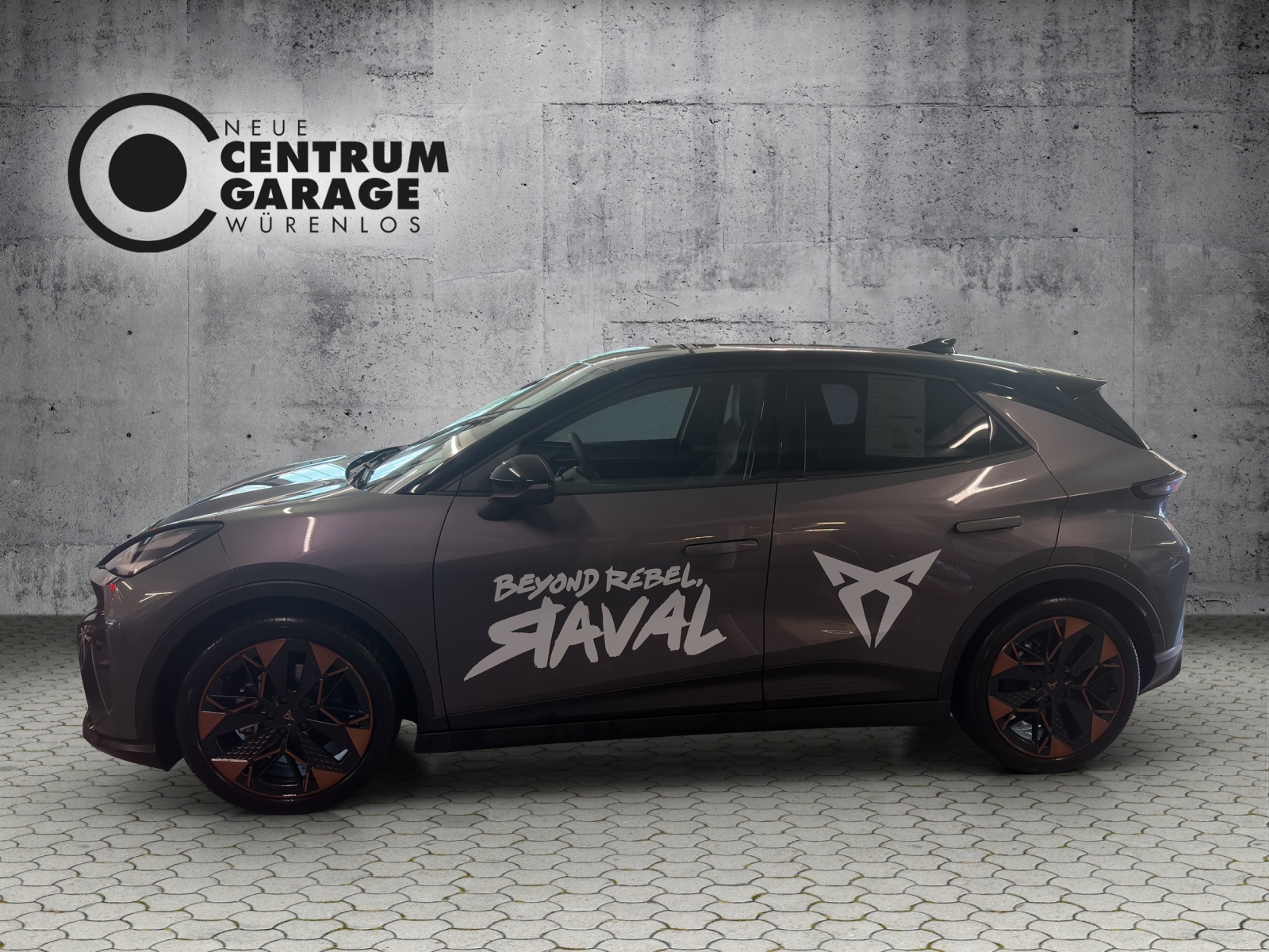 CUPRA Raval 52 kWh Dynamic+ Launch Edition-image-6