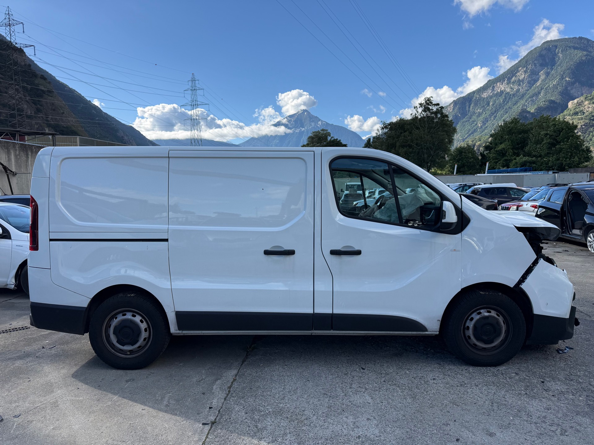 NISSAN Primastar dCi 150 3.0 L2H1 N-Connecta DCT-image-3