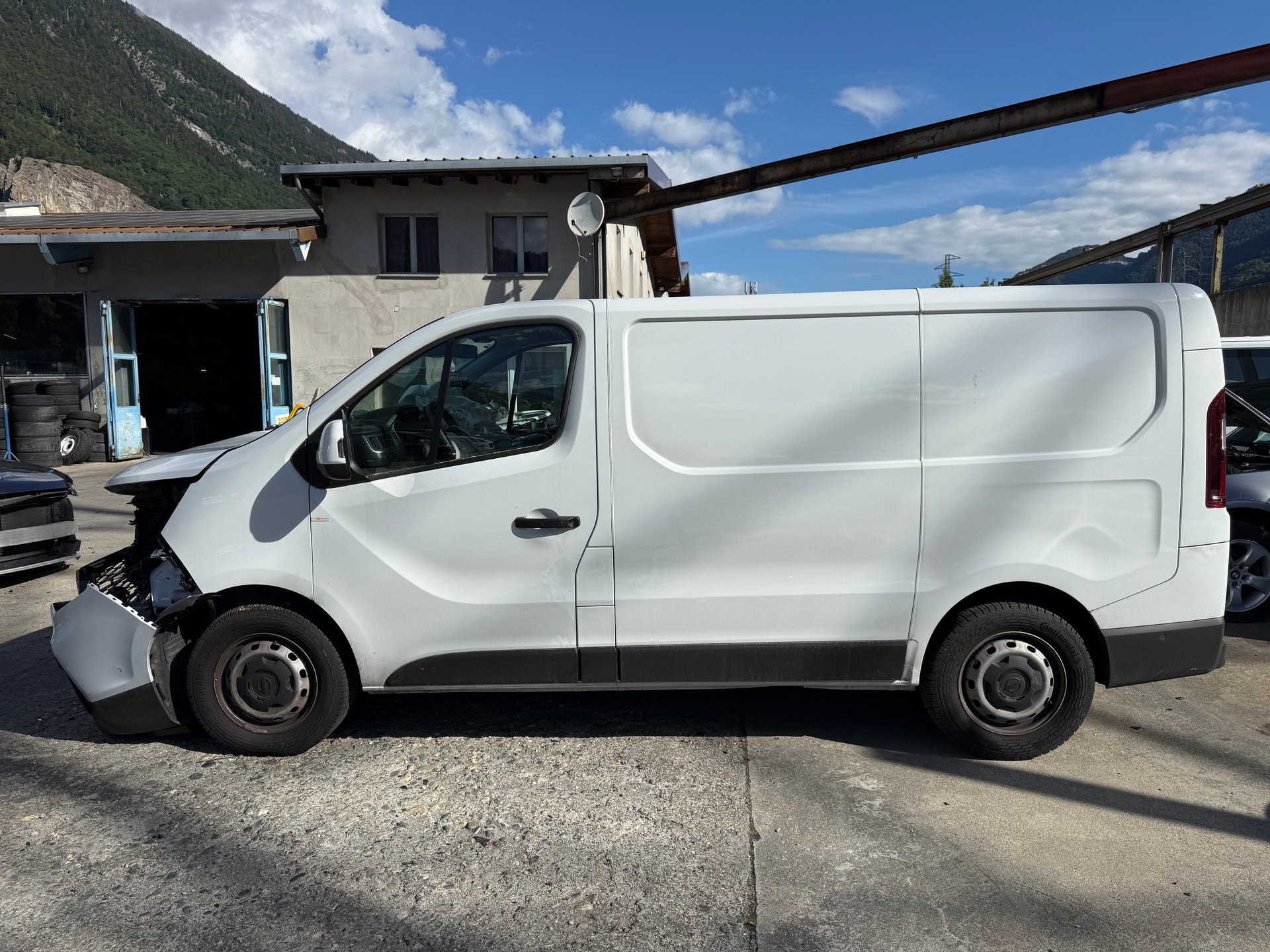 NISSAN Primastar dCi 150 3.0 L2H1 N-Connecta DCT-image-7