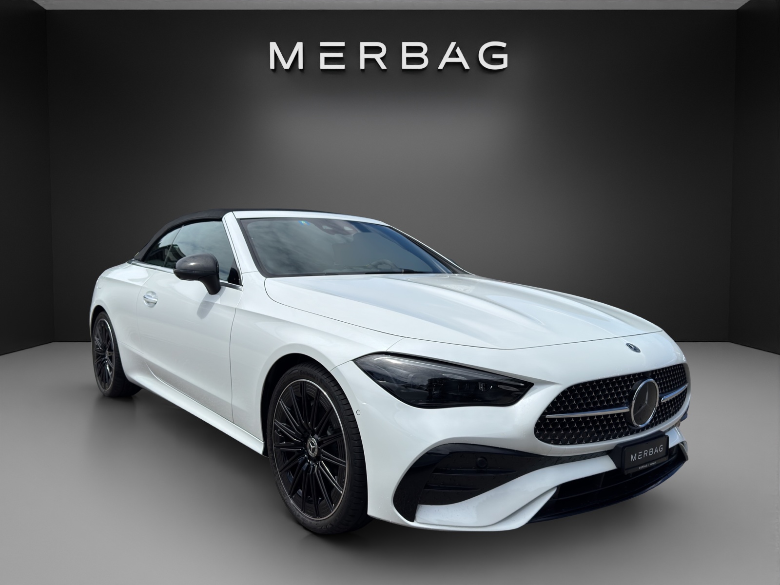 MERCEDES-BENZ CLE 200 Cabrio 4M-image-5