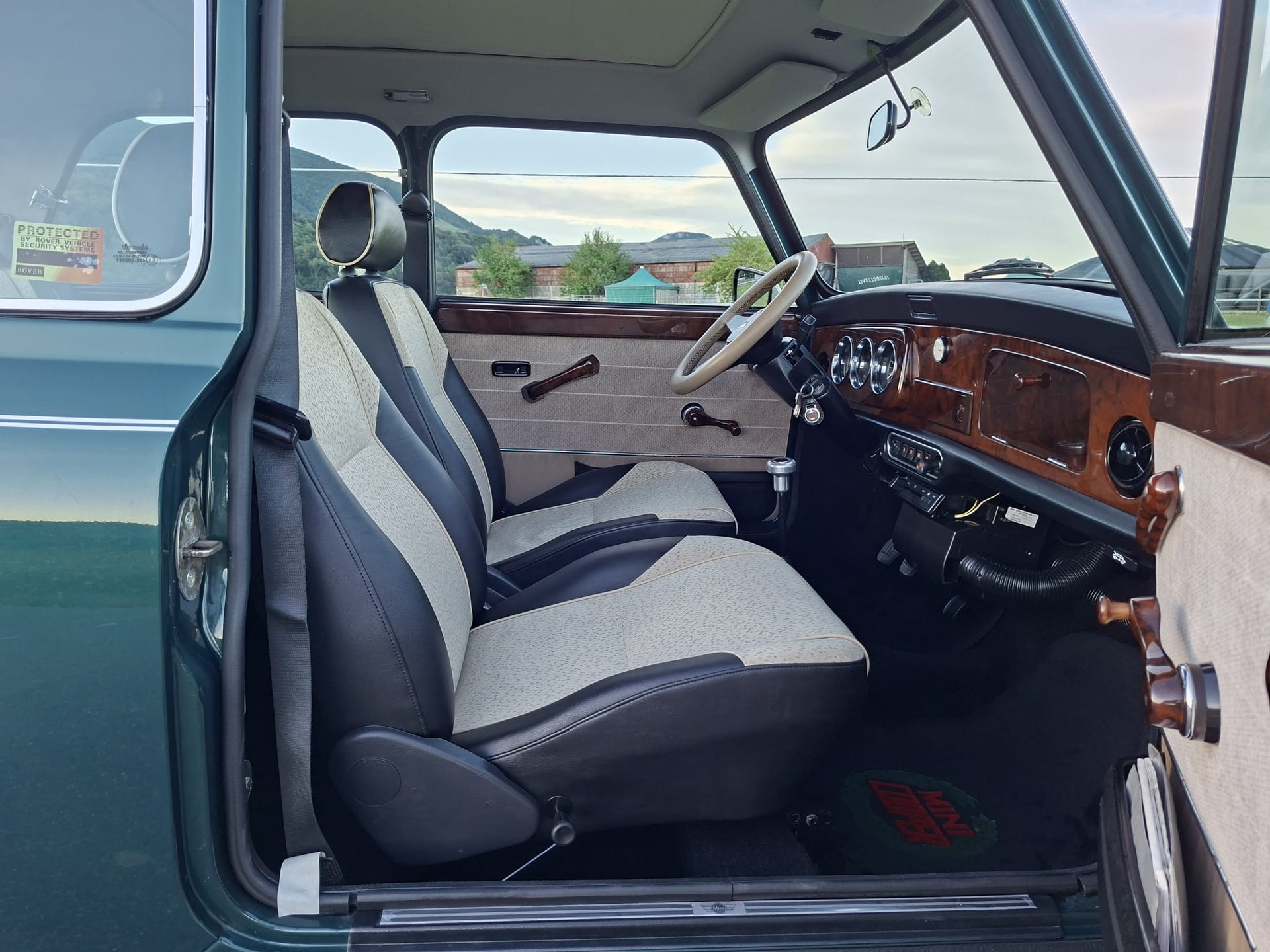 ROVER Mini Cooper 1.3i-image-9