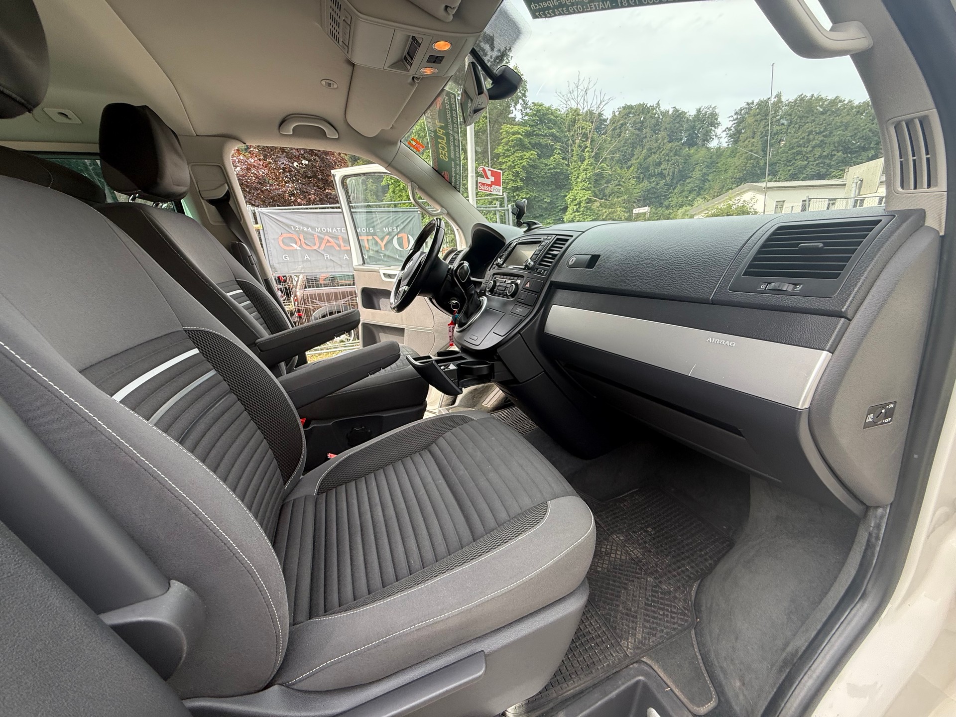 VW T5 Multivan 2.0 Bi-TDI CR Comfortline 4Motion DSG-image-12