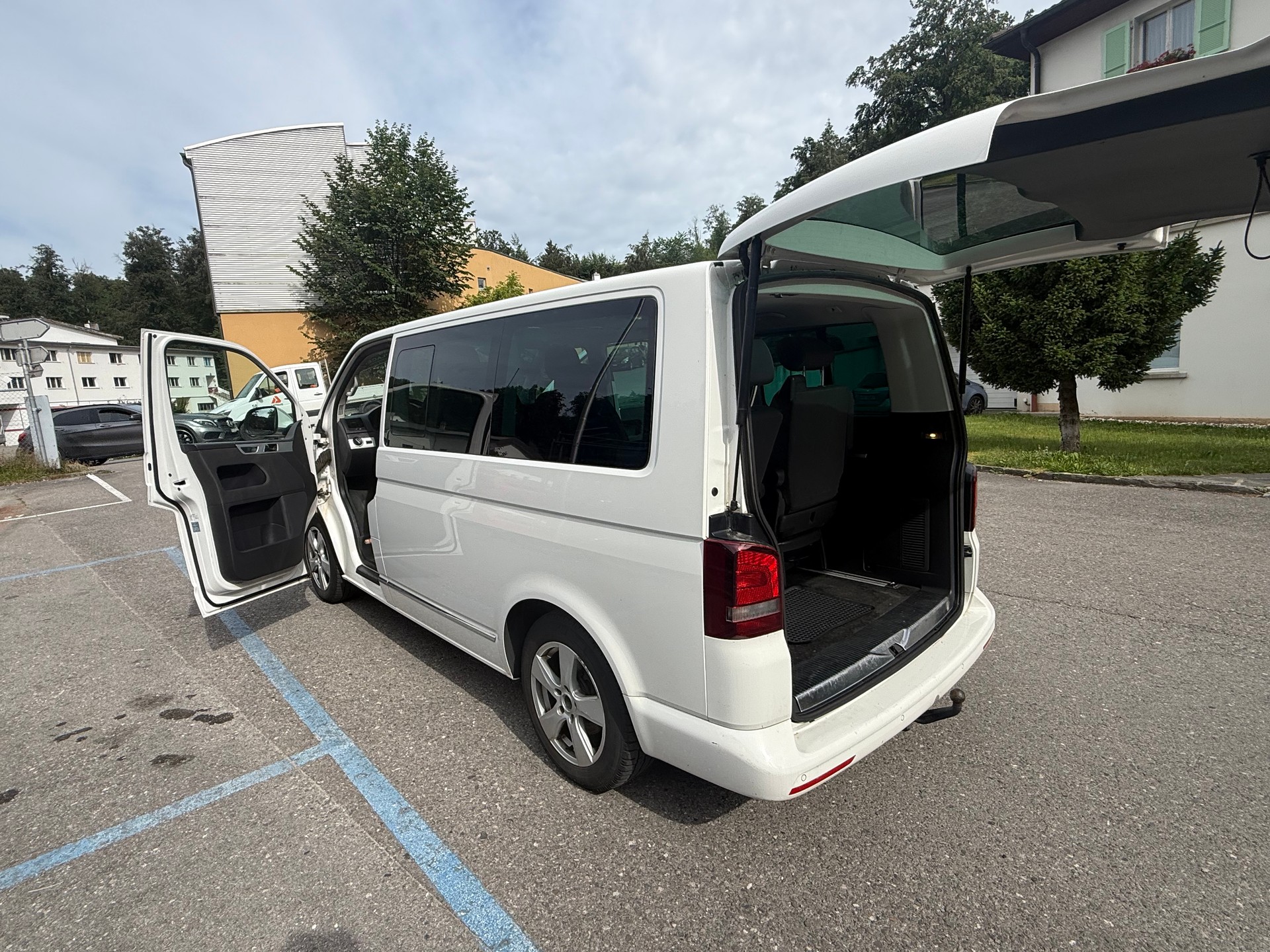 VW T5 Multivan 2.0 Bi-TDI CR Comfortline 4Motion DSG-image-16