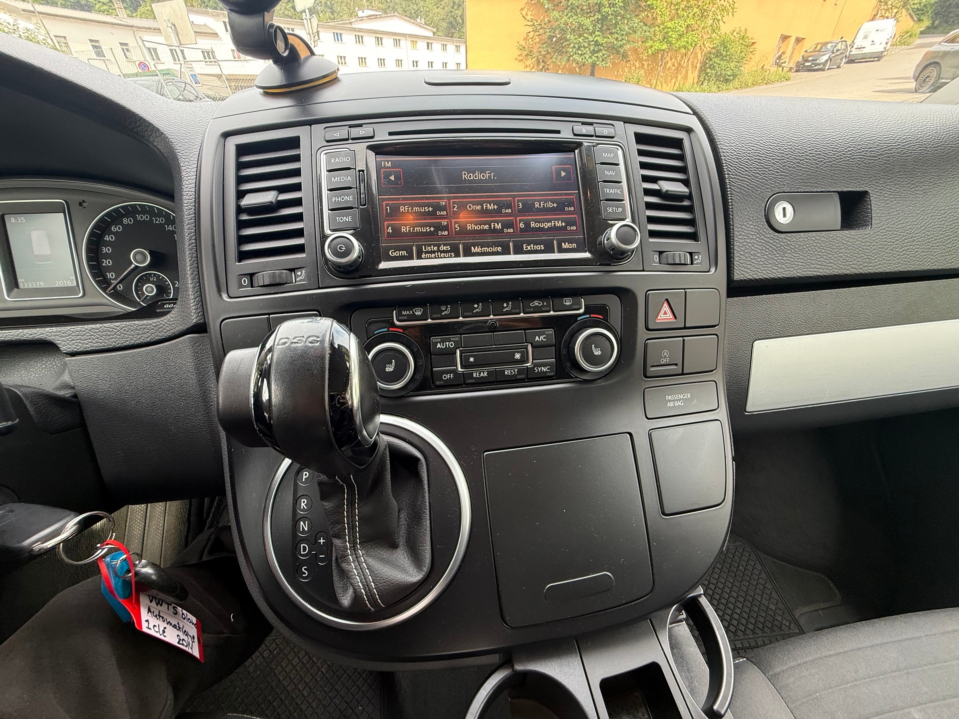 VW T5 Multivan 2.0 Bi-TDI CR Comfortline 4Motion DSG-image-25