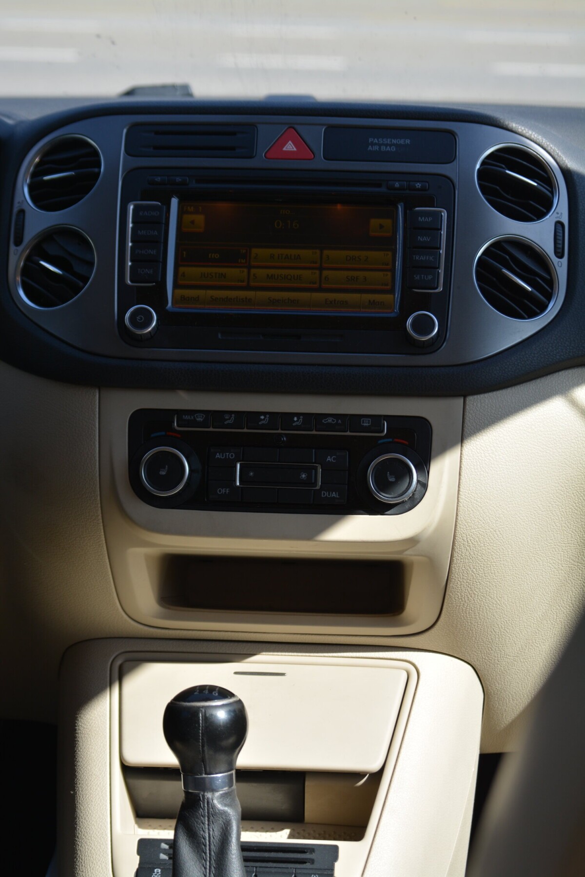 VW Tiguan 1.4 TSI Sport&Style B5a-image-9