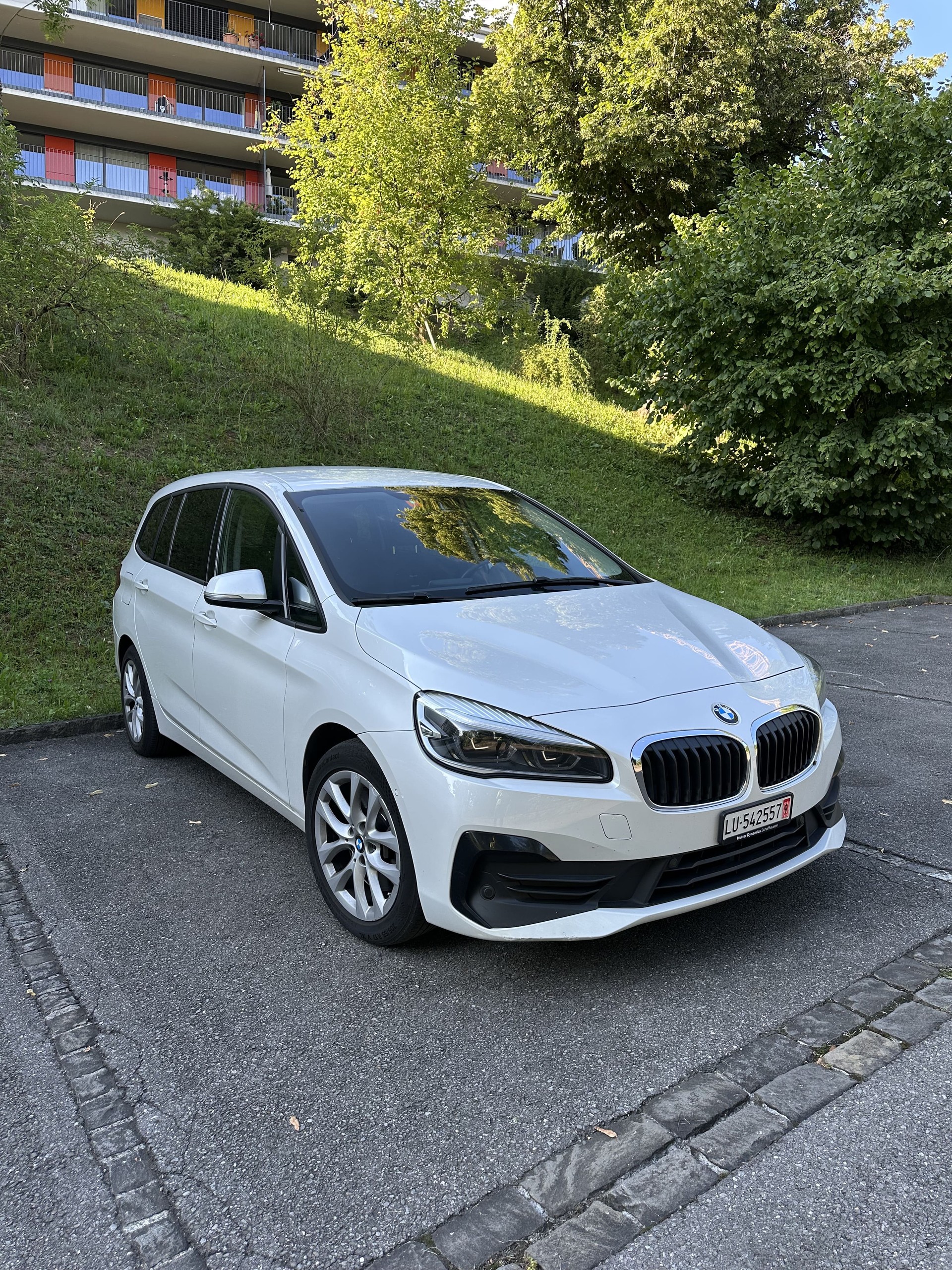 BMW 218d xDrive Gran Tourer Steptronic CH Fahrzeug-image-2