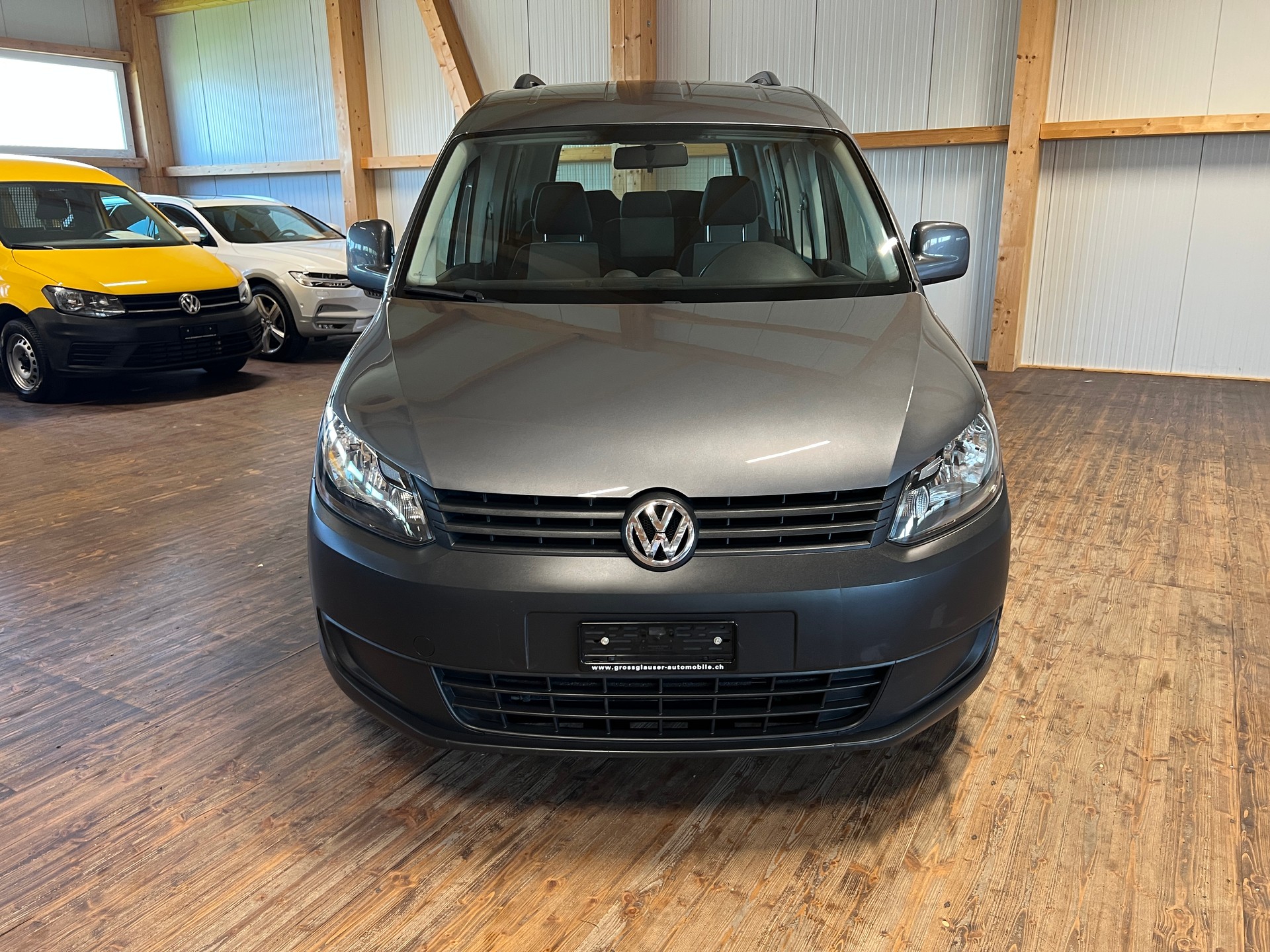 VW Caddy 2.0 TDI 4Motion Trendline-image-1
