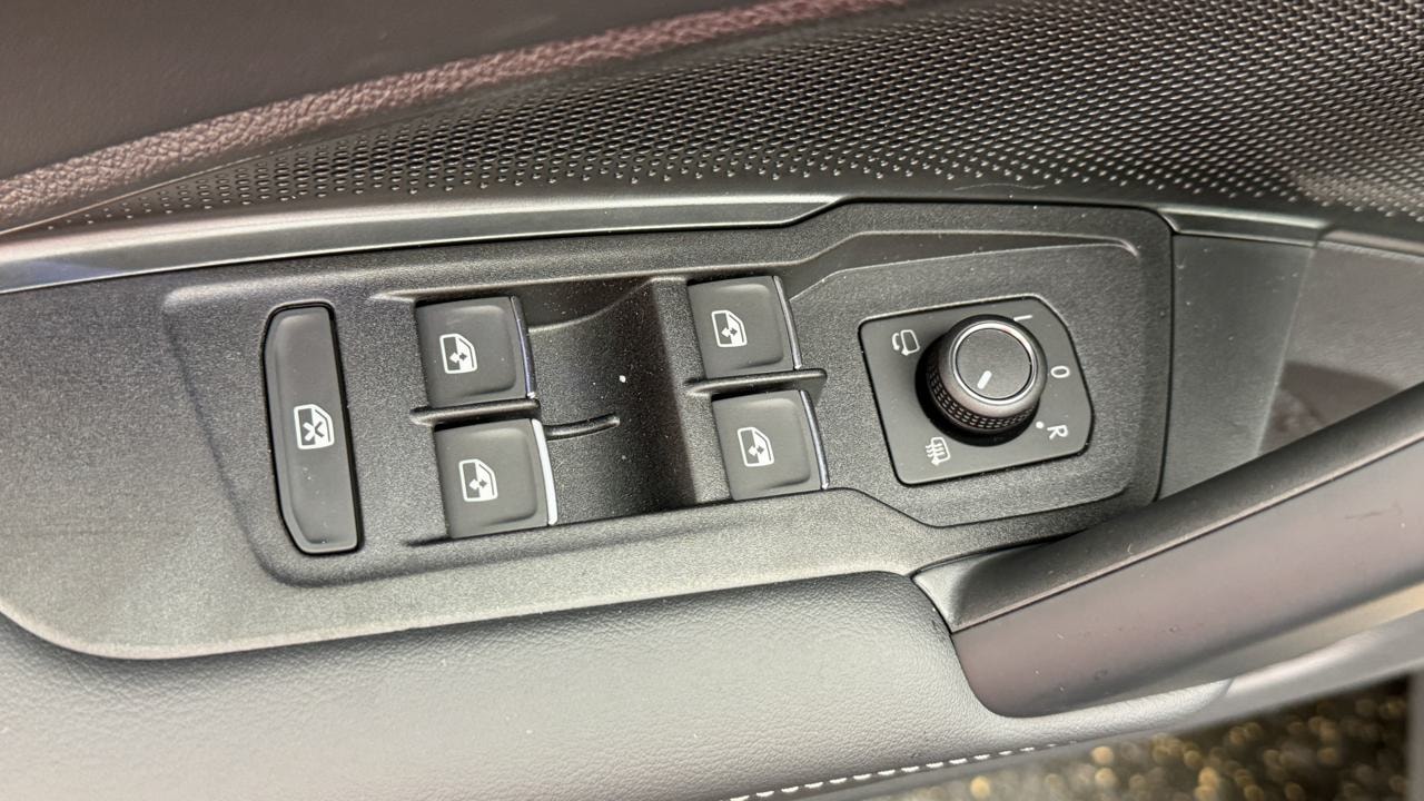 VW Tiguan 1.5 TSI evo2 eHybrid R-Line DSG-image-8