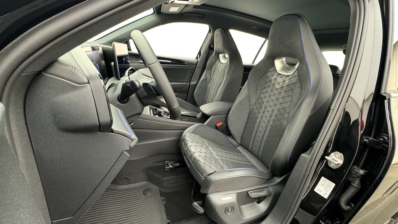 VW Tiguan 1.5 TSI evo2 eHybrid R-Line DSG-image-4