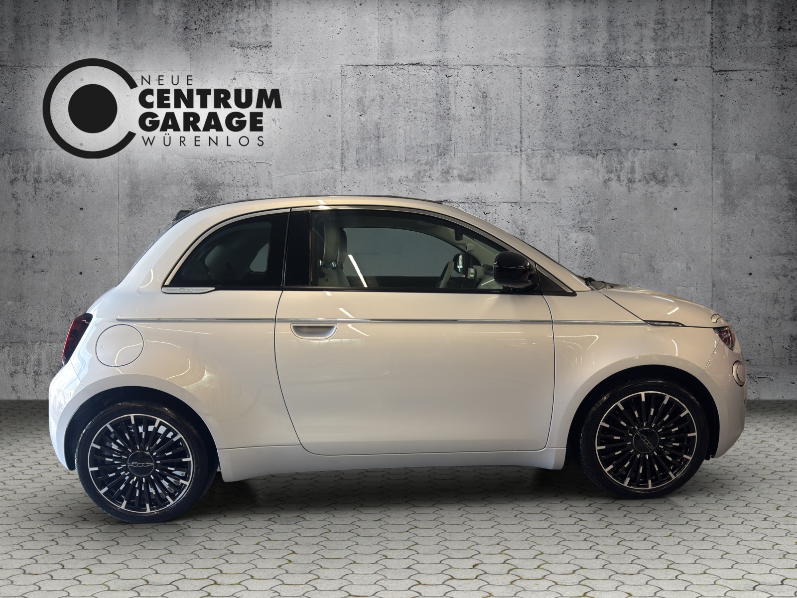 FIAT 500 Cabriolet 1.0 FireFly MHD La Prima-image-2