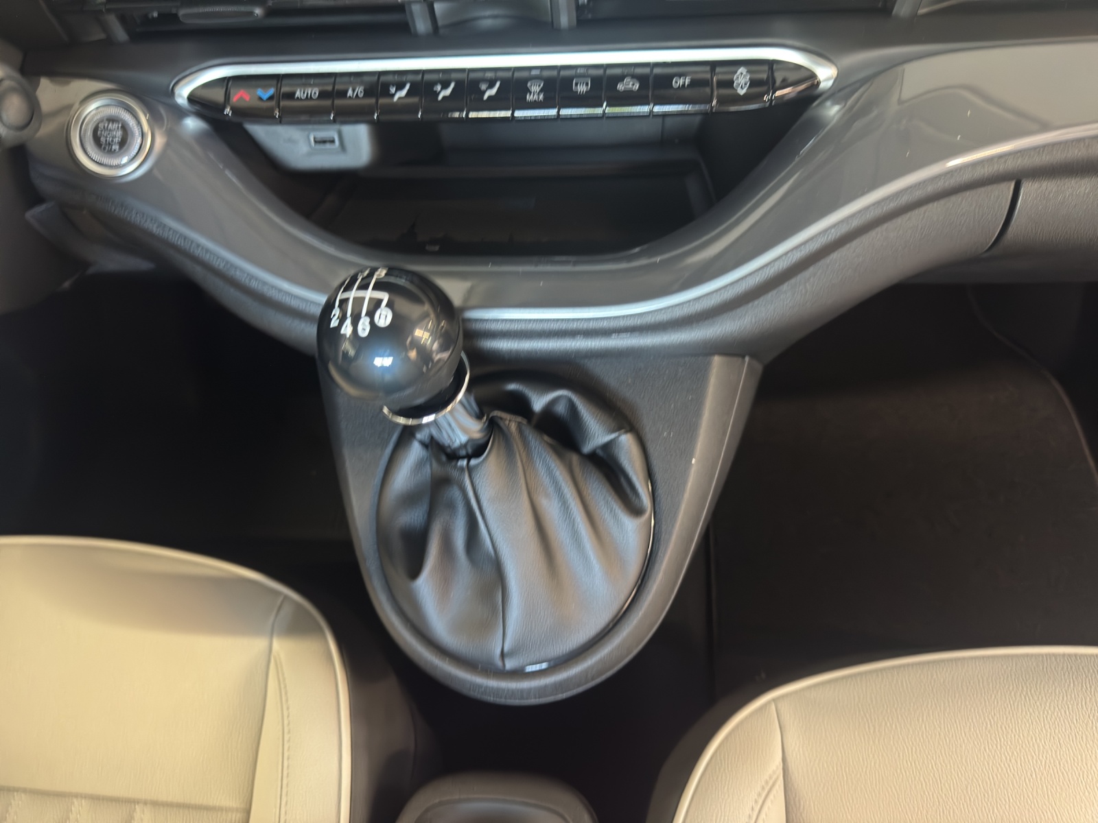 FIAT 500 Cabriolet 1.0 FireFly MHD La Prima-image-9