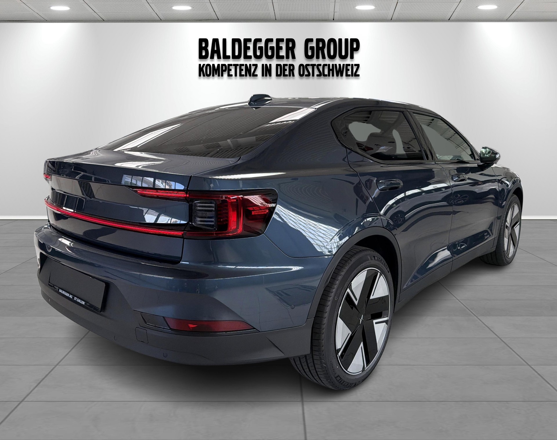 POLESTAR 2 Long Range Dual Motor Prime-showroom-element-2