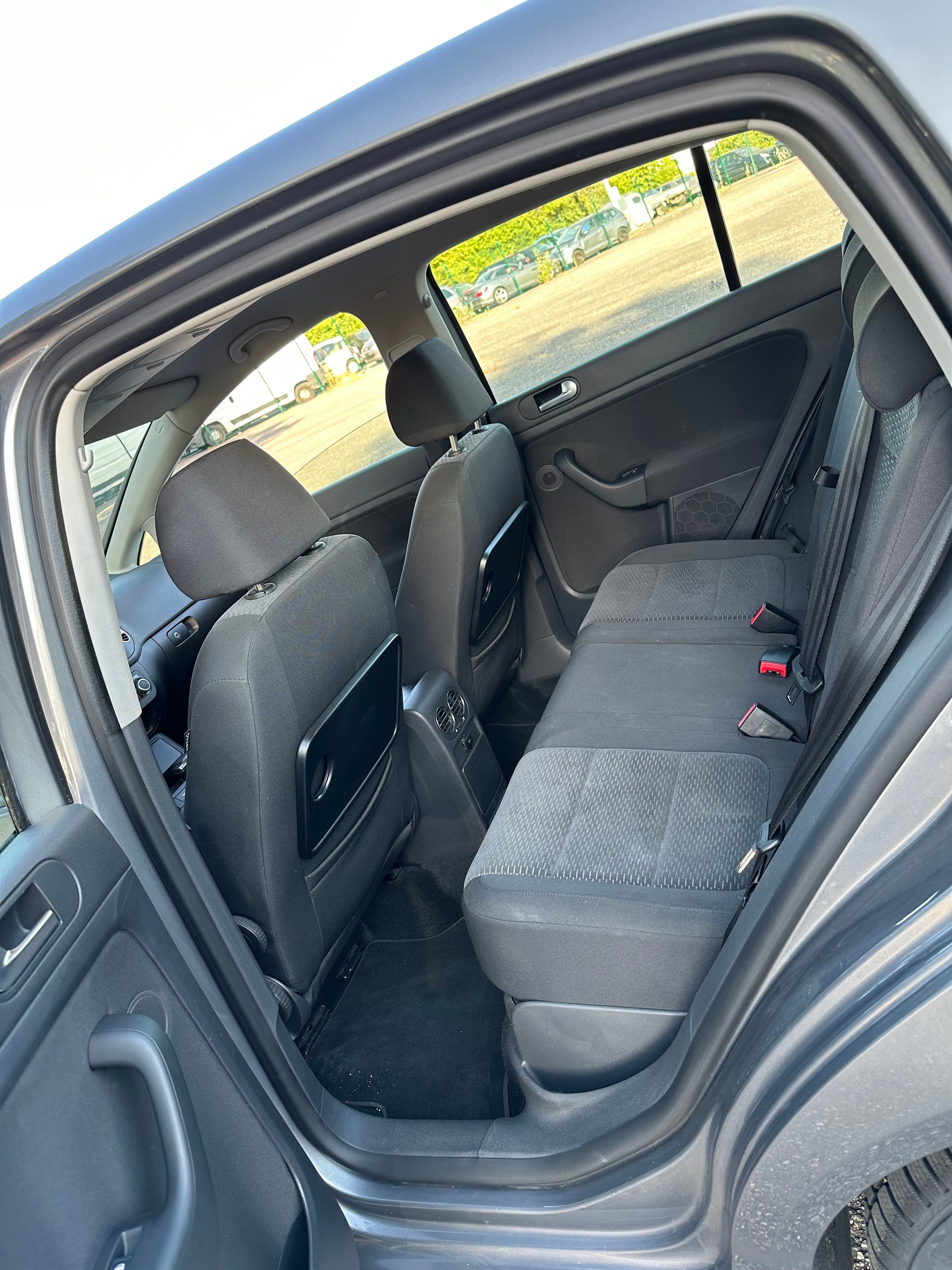 VW Golf Plus 1.4 TSI Comfortline DSG-image-6