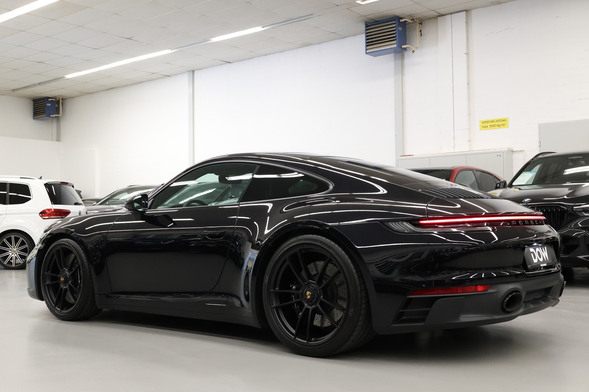 PORSCHE 911 Coupé 3.0 Carrera 4 GTS PDK-image-6