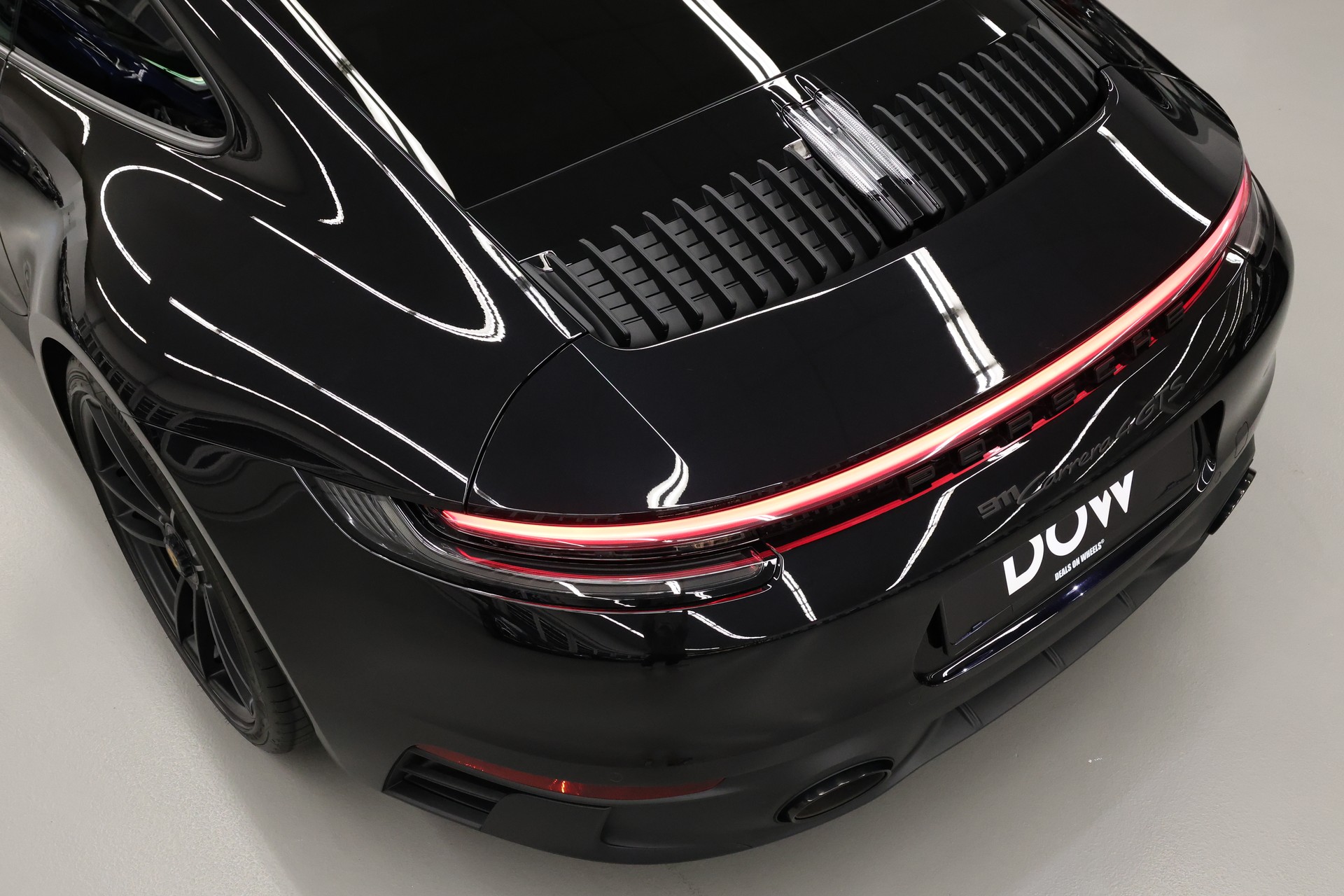 PORSCHE 911 Coupé 3.0 Carrera 4 GTS PDK-image-9