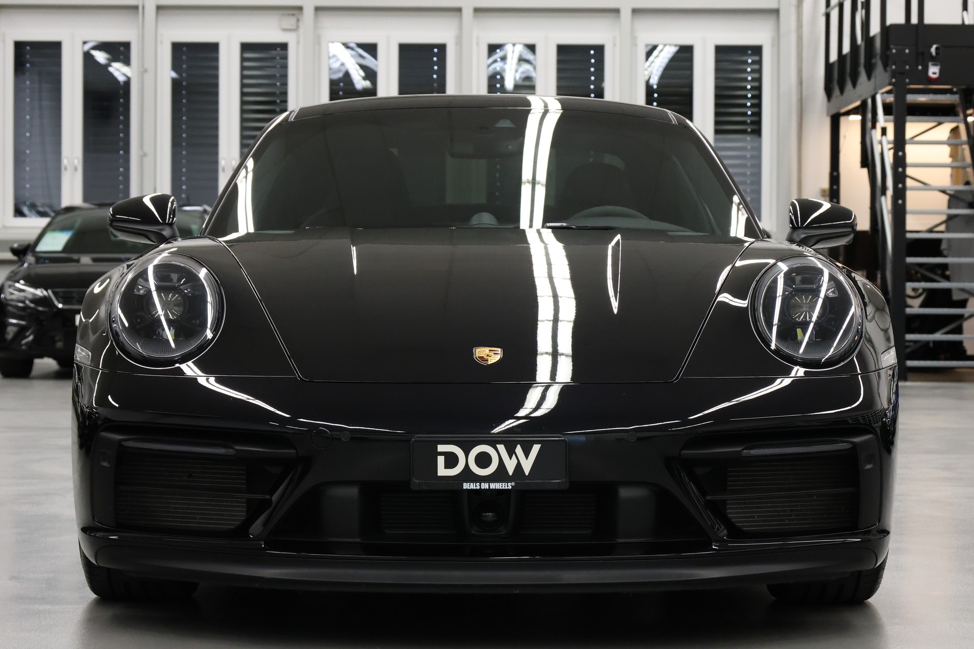 PORSCHE 911 Coupé 3.0 Carrera 4 GTS PDK-showroom-element-3
